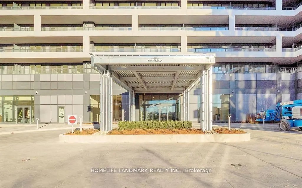 8960 JANE Street, #2618