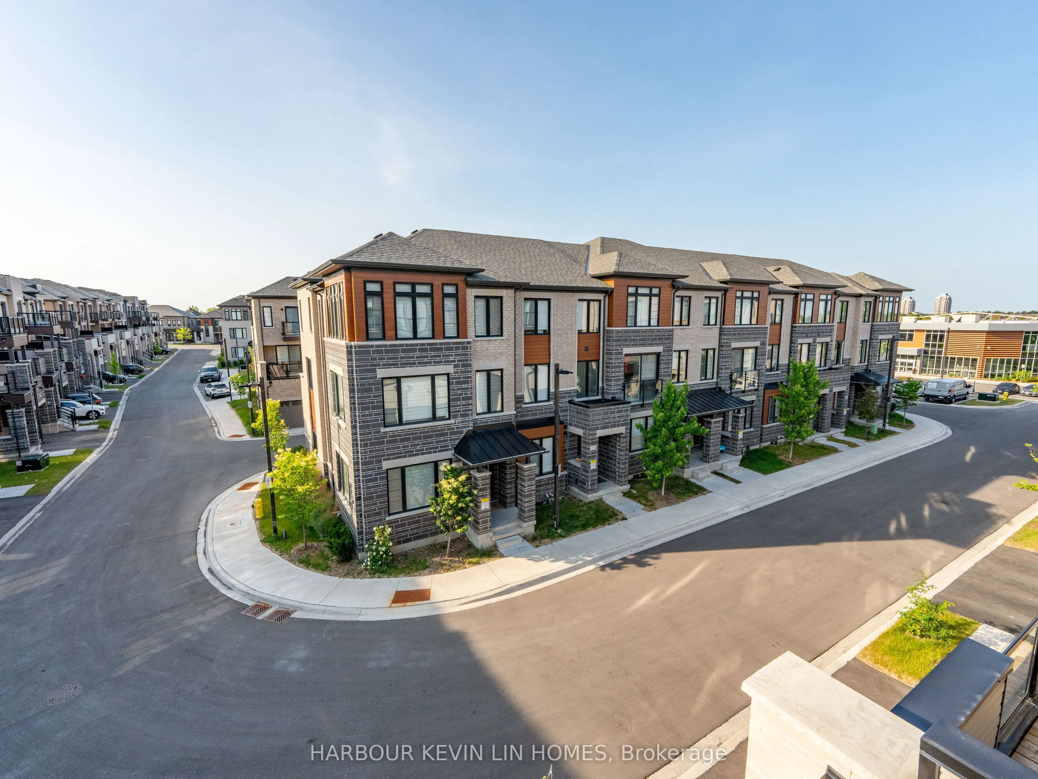 48 Carole Bell Way