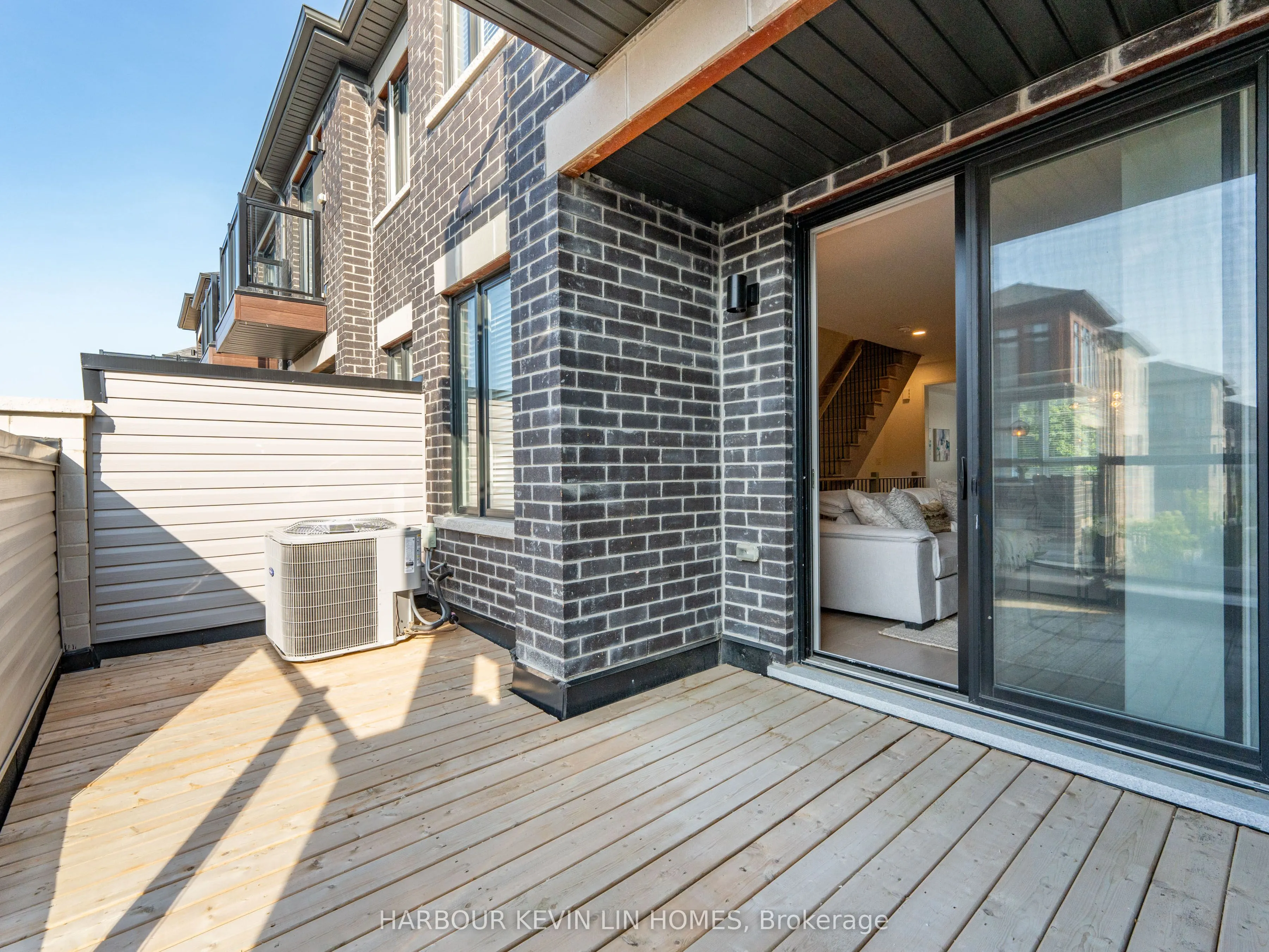 48 Carole Bell Way