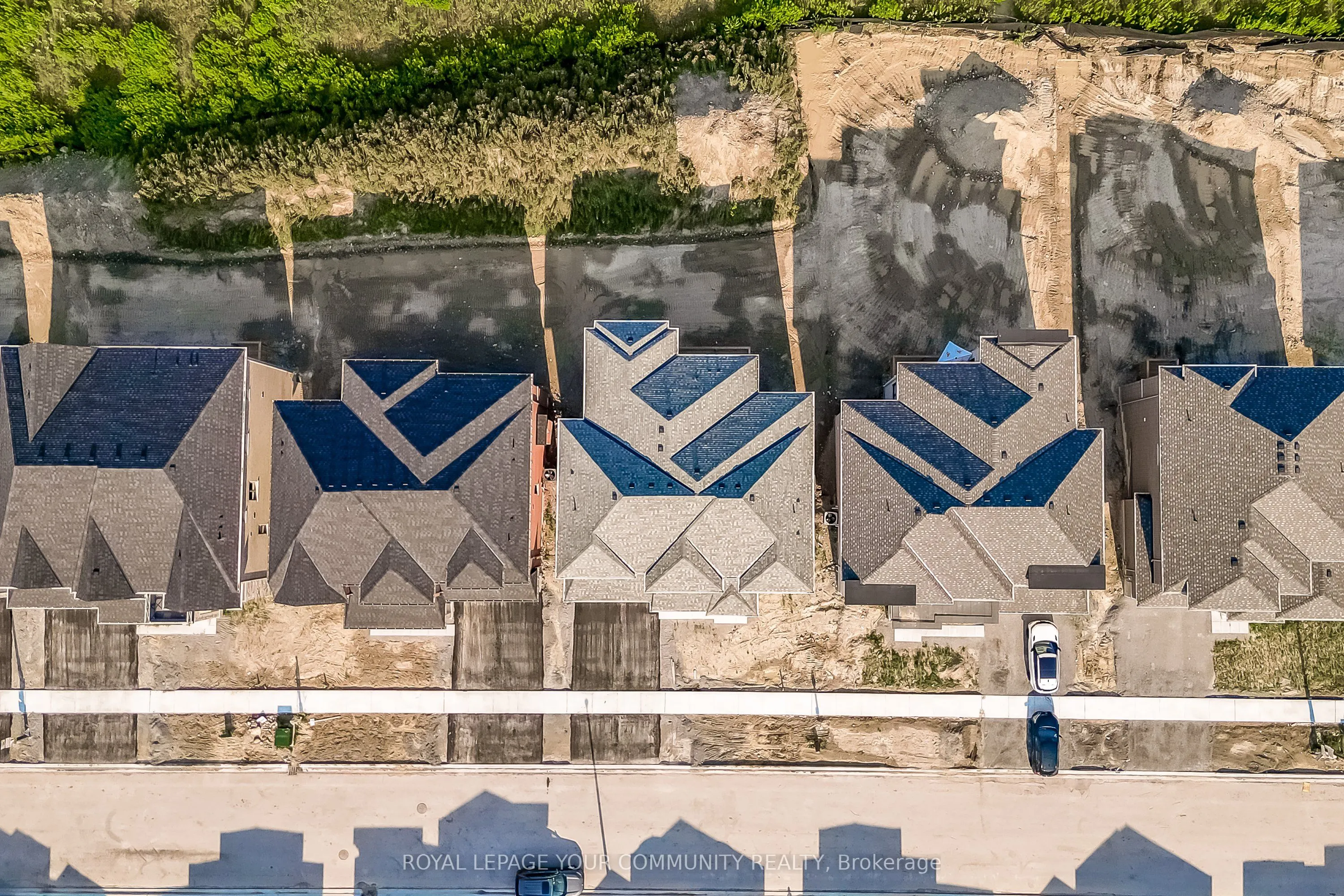 15 Rail Trail Court