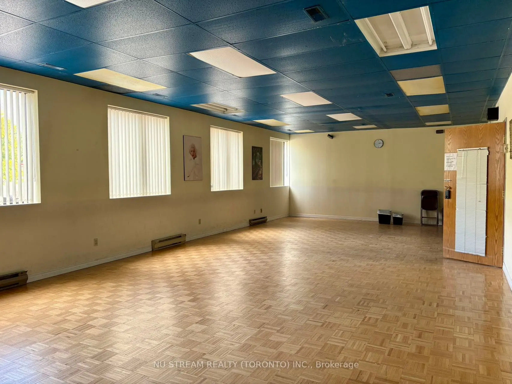 324 Highway 7 Avenue E, #106