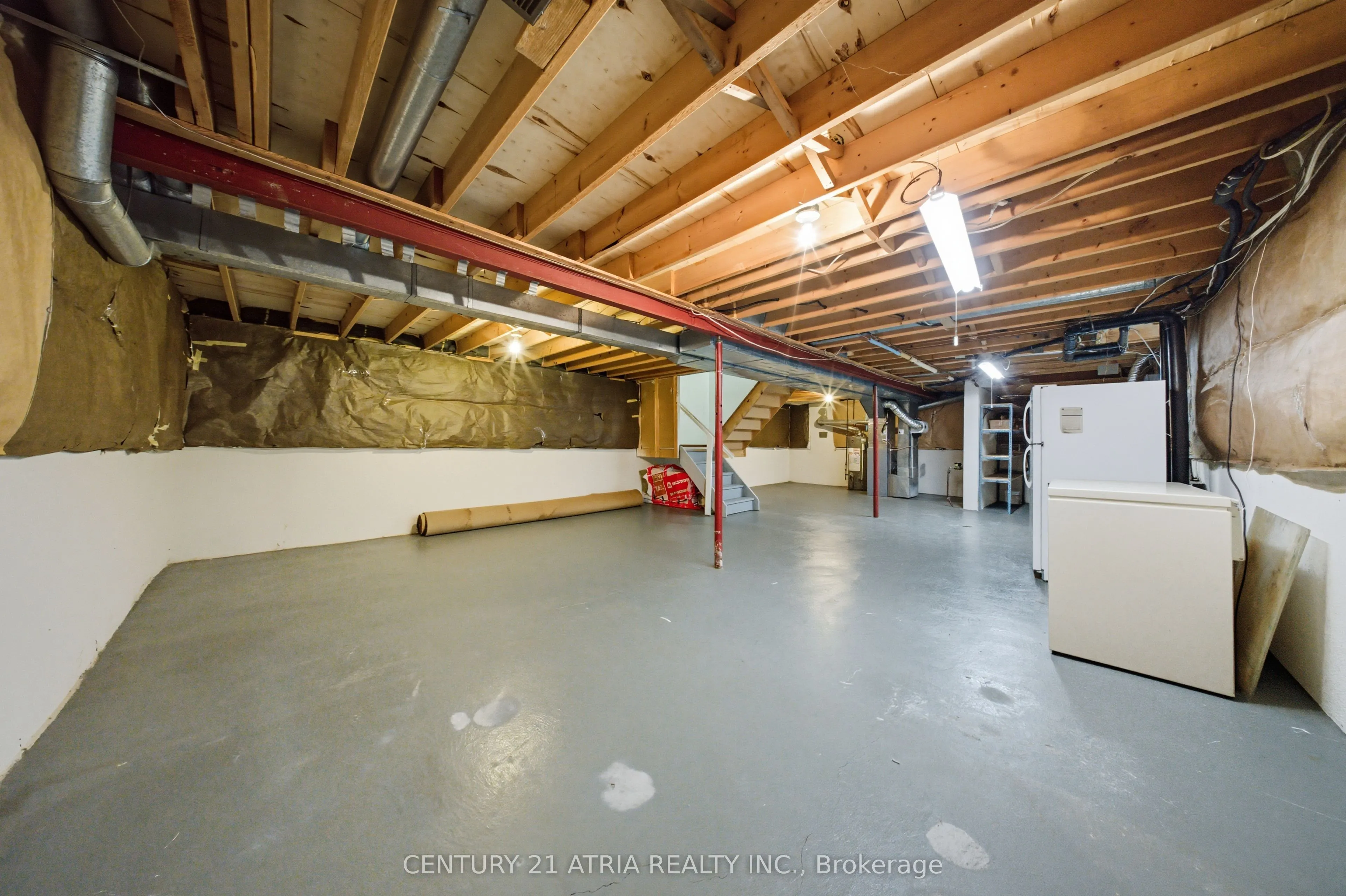 32 Fieldview Crescent