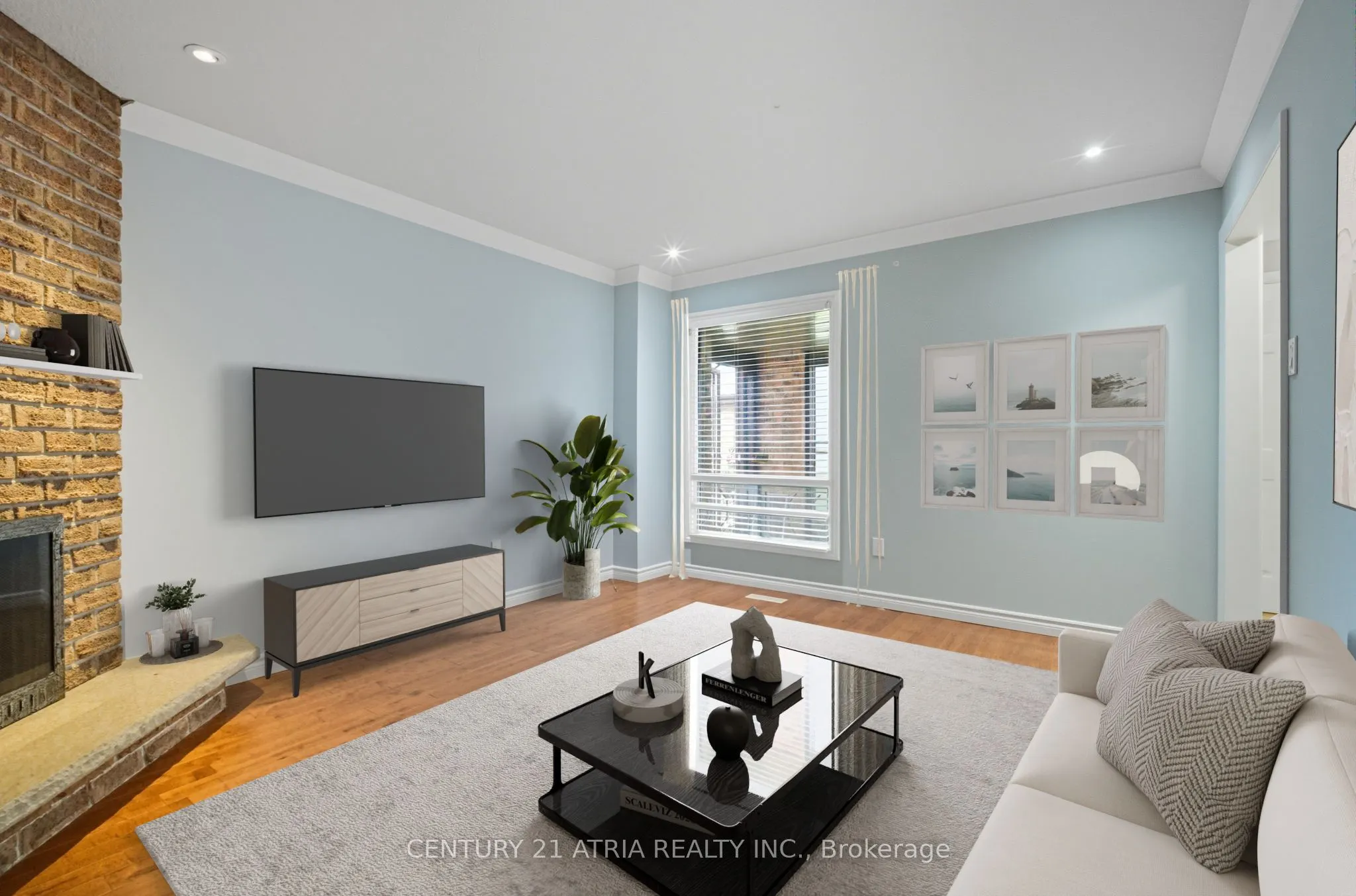 32 Fieldview Crescent