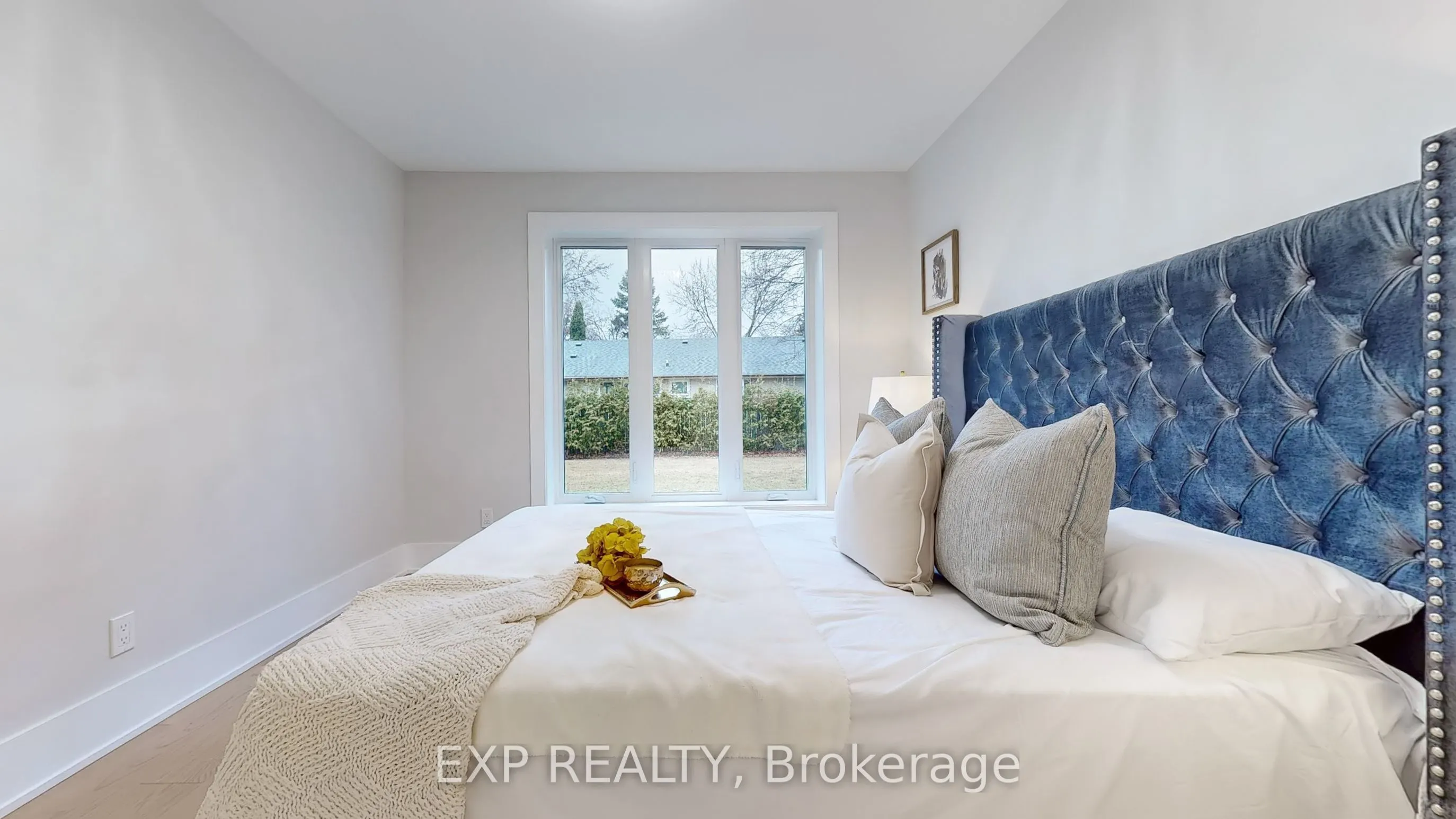 385 Easy Street