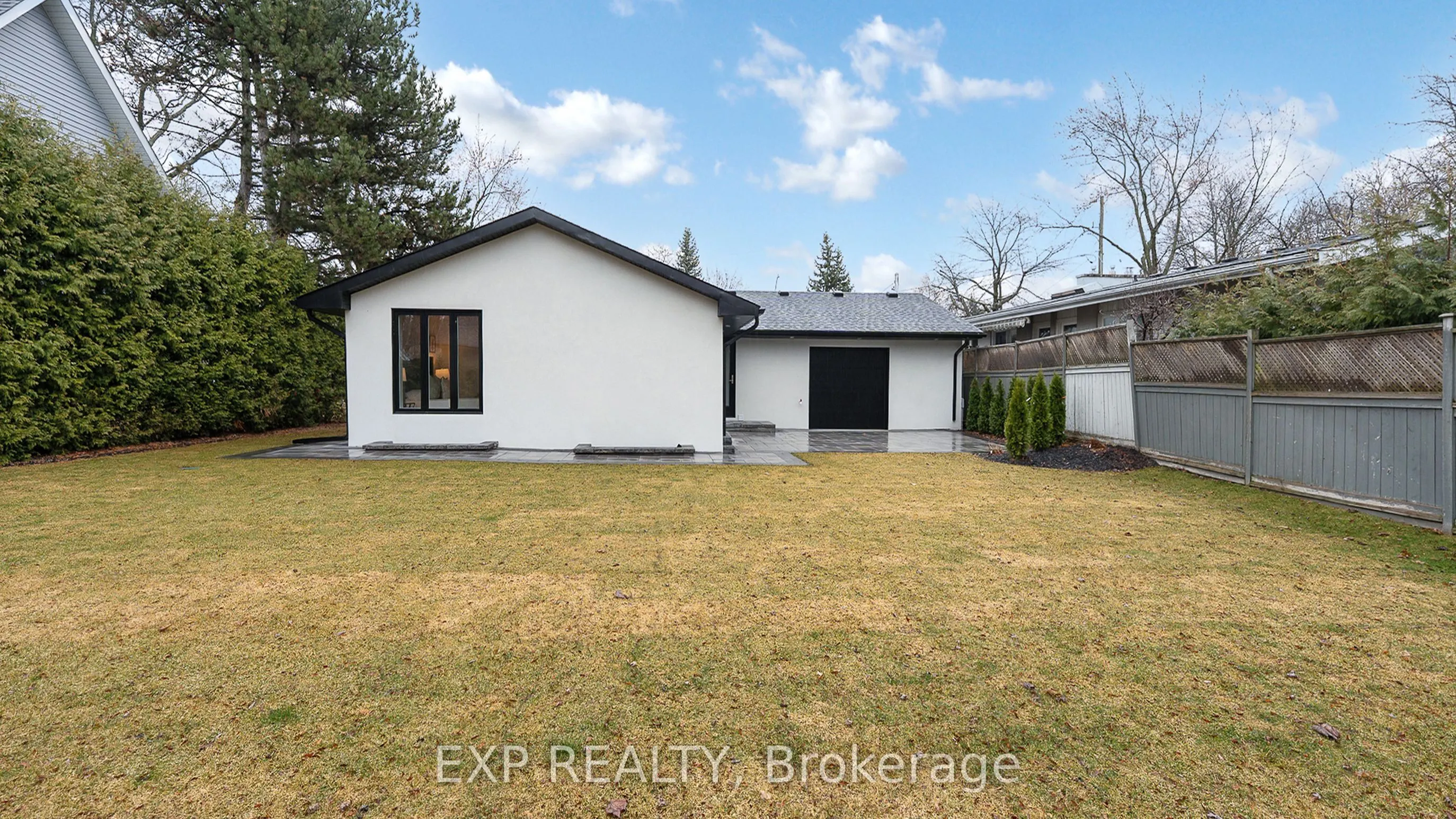 385 Easy Street