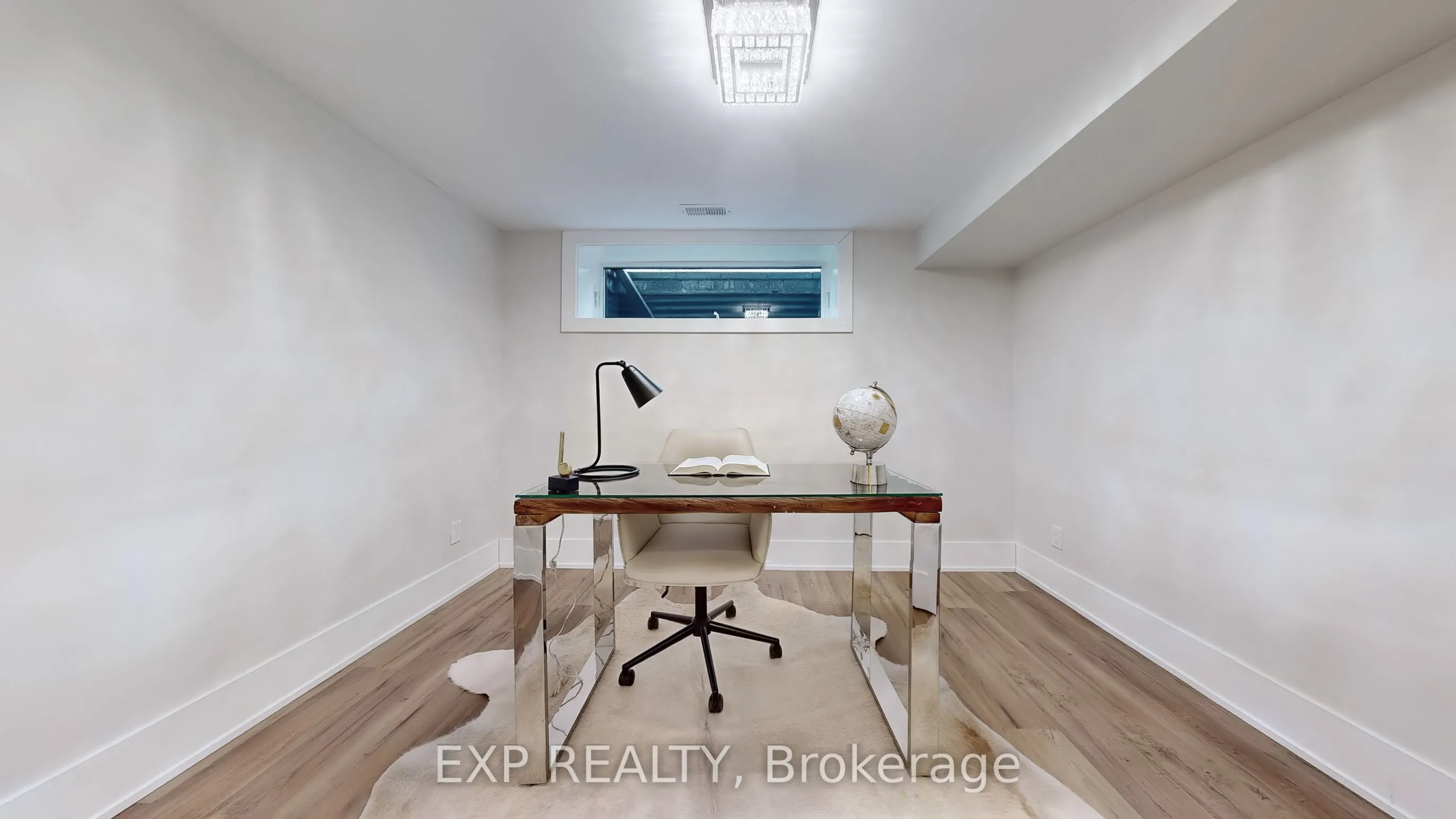 385 Easy Street