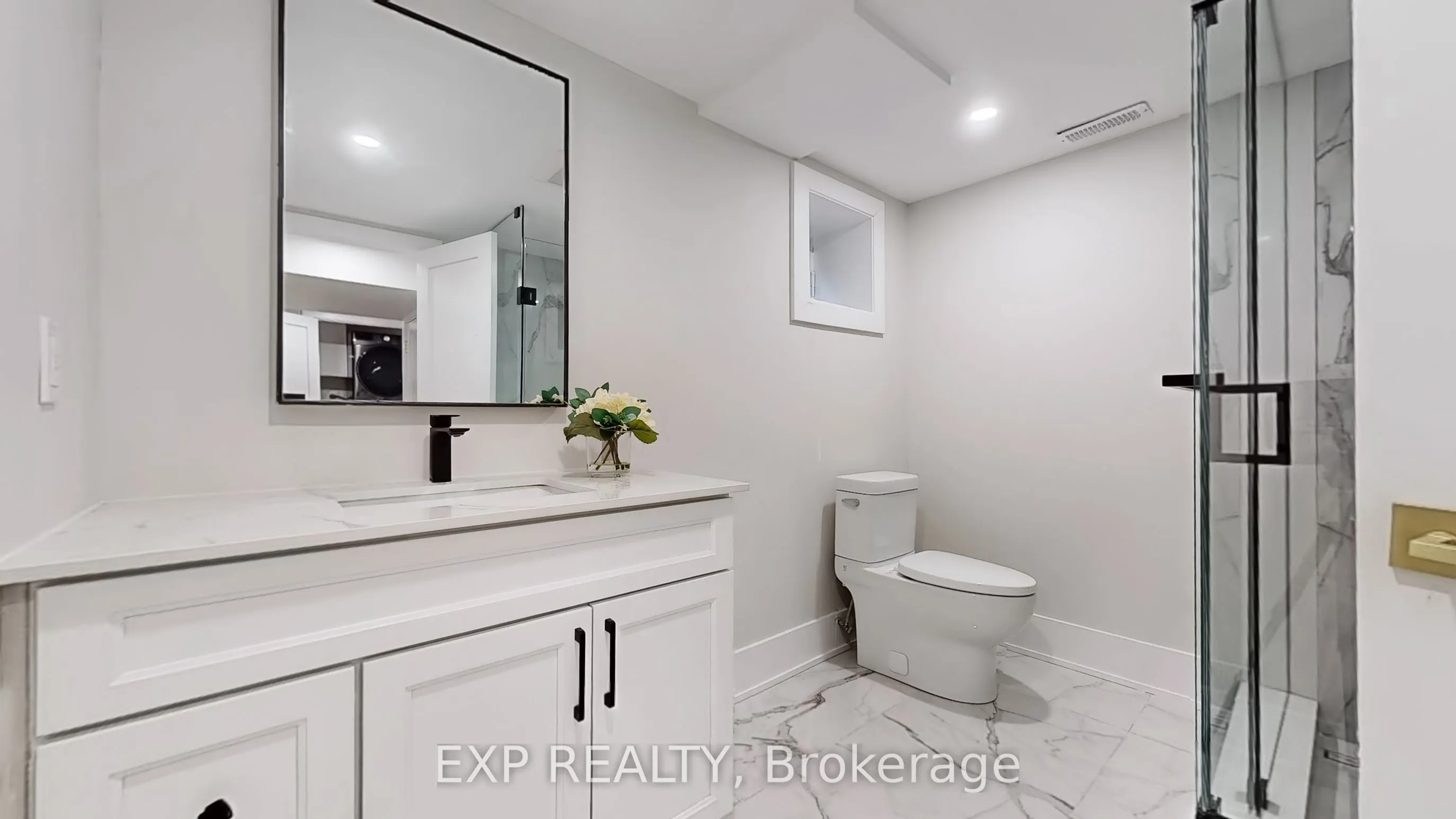 385 Easy Street