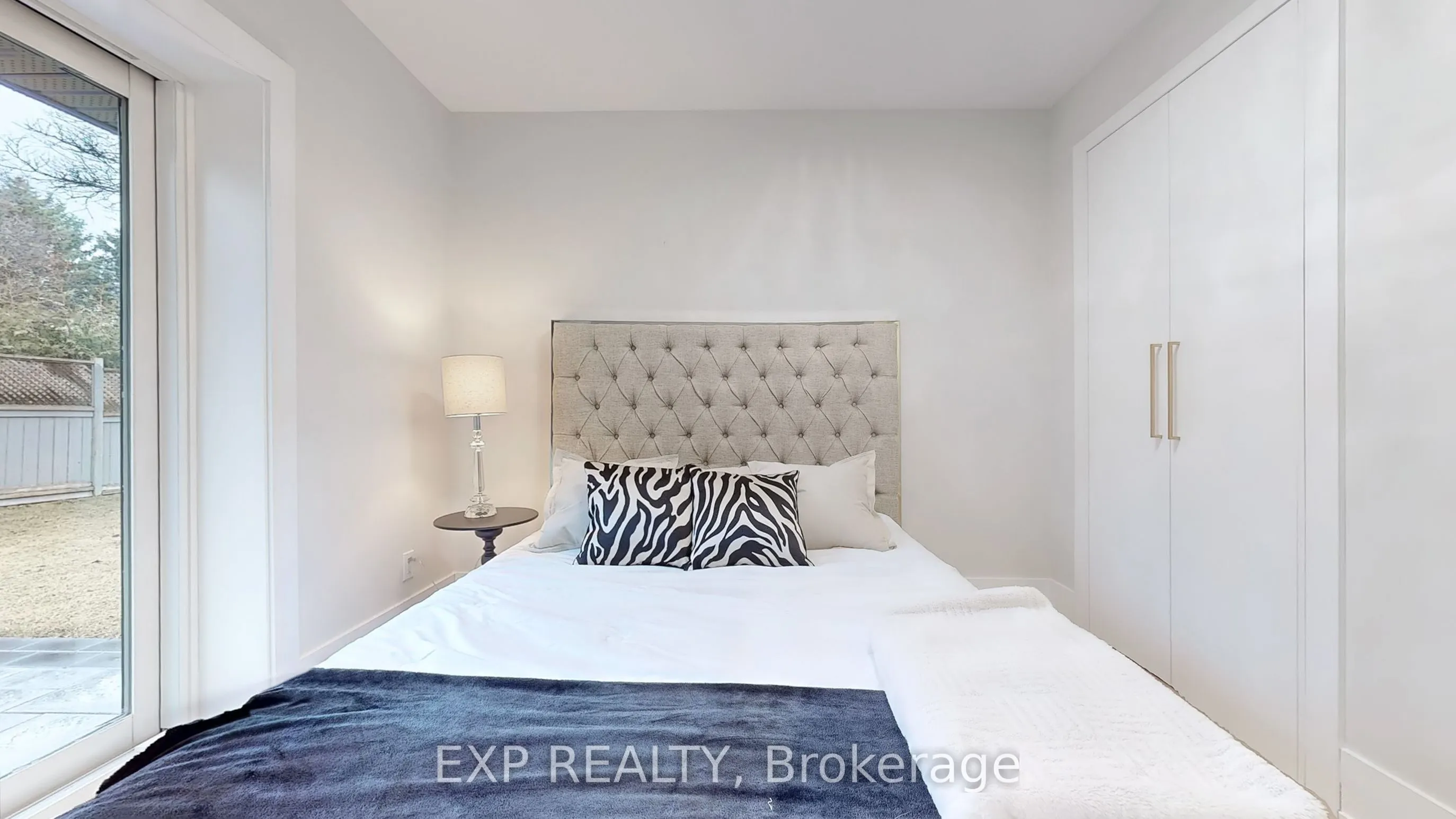 385 Easy Street