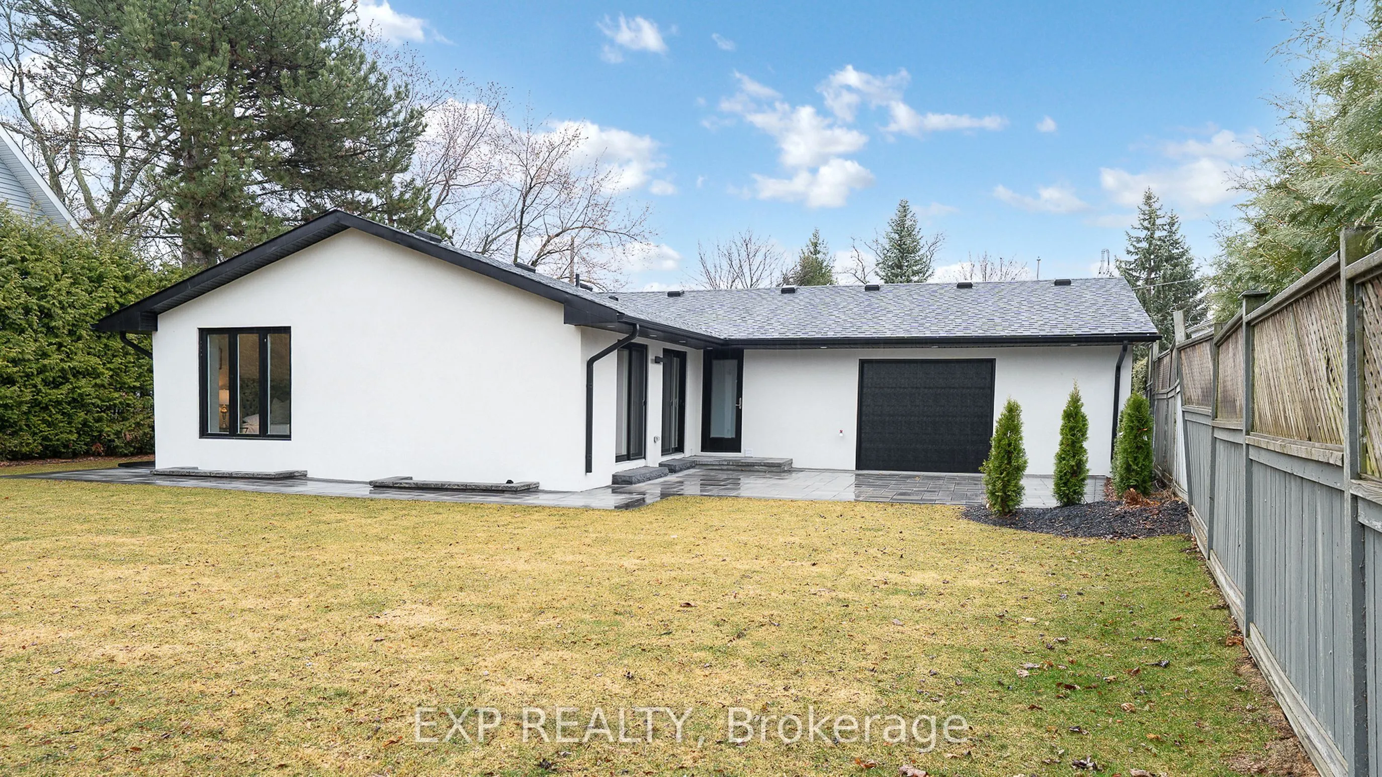 385 Easy Street