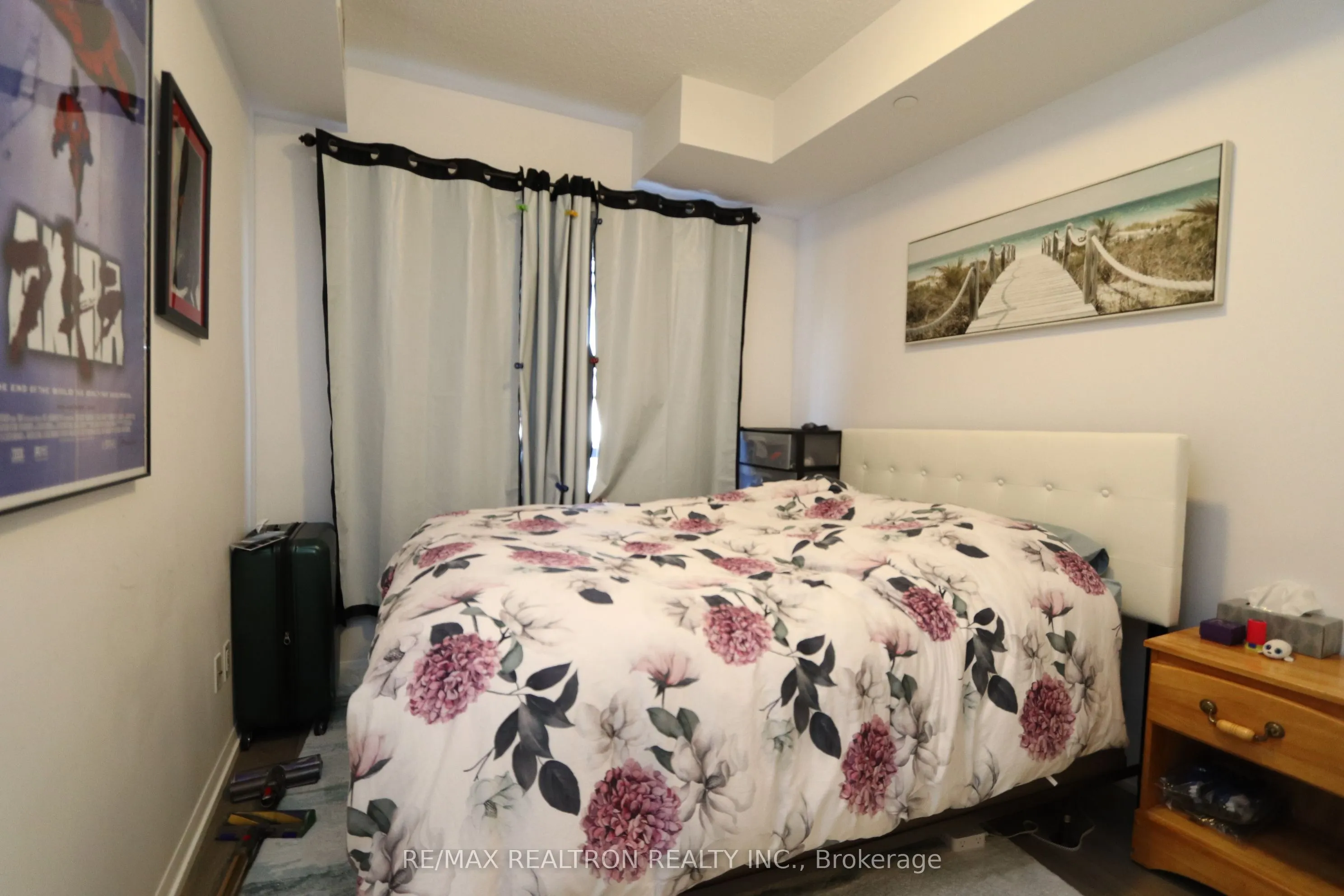 540 BUR OAK Avenue, #605