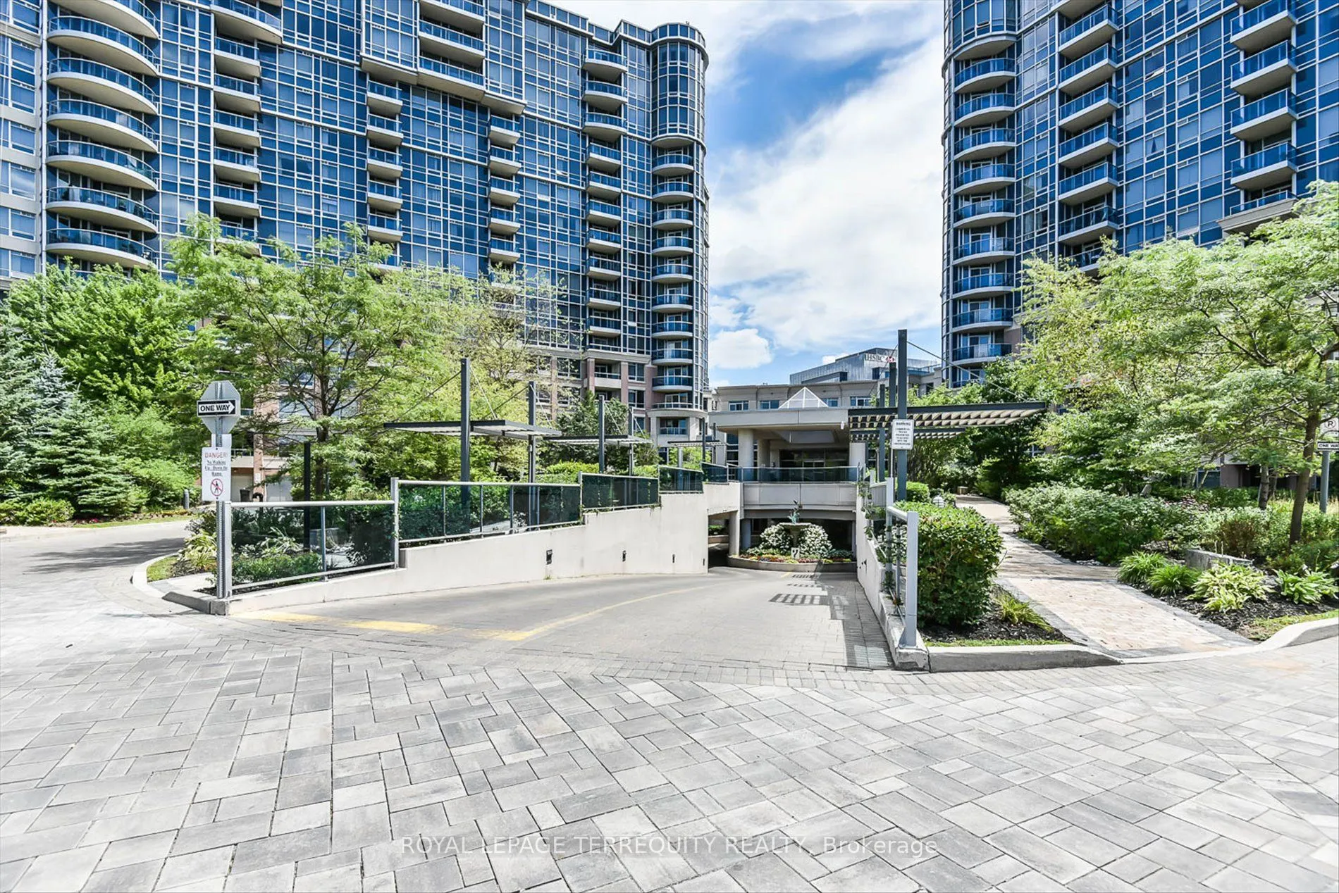 23 Cox Boulevard, #1287