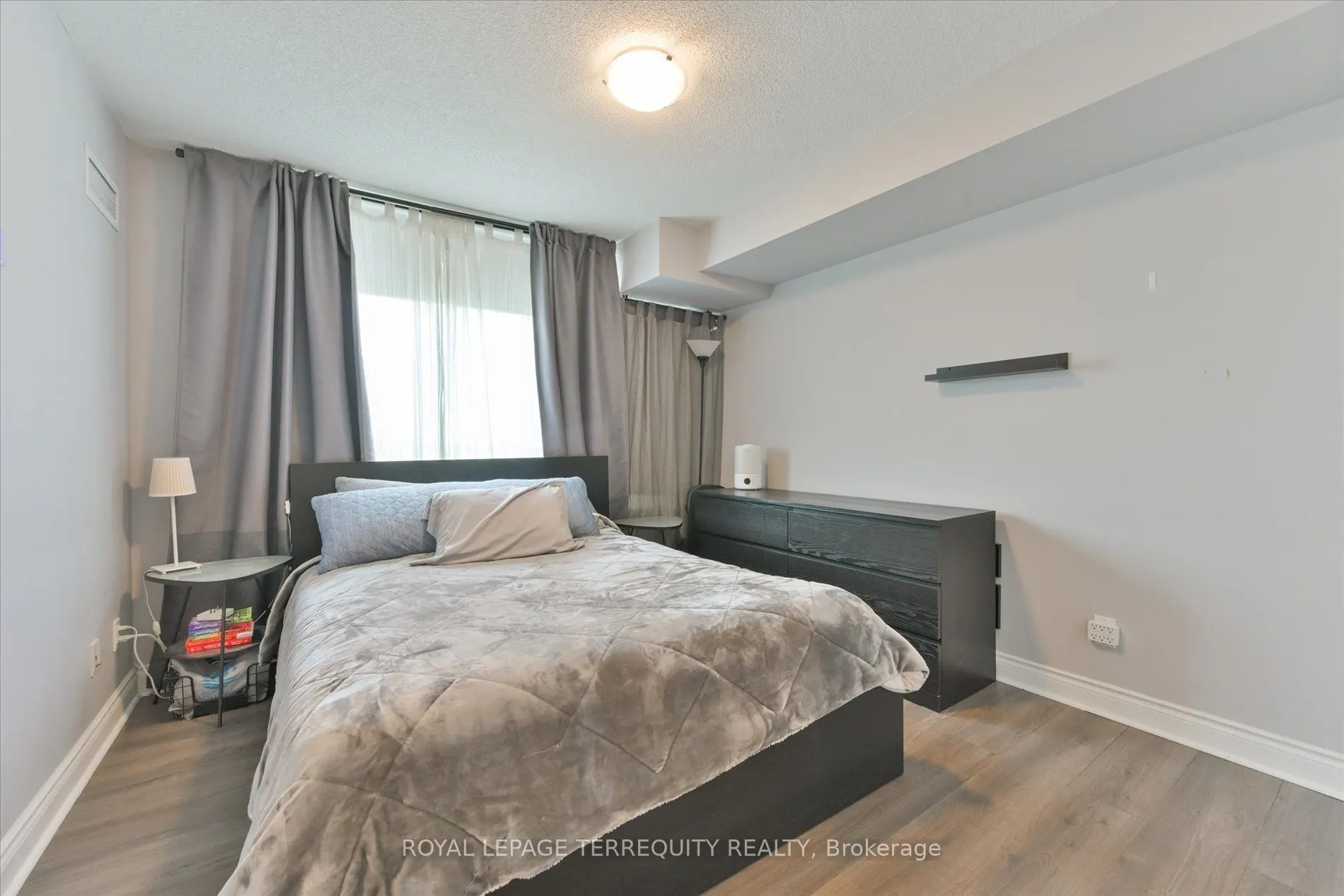 23 Cox Boulevard, #1287