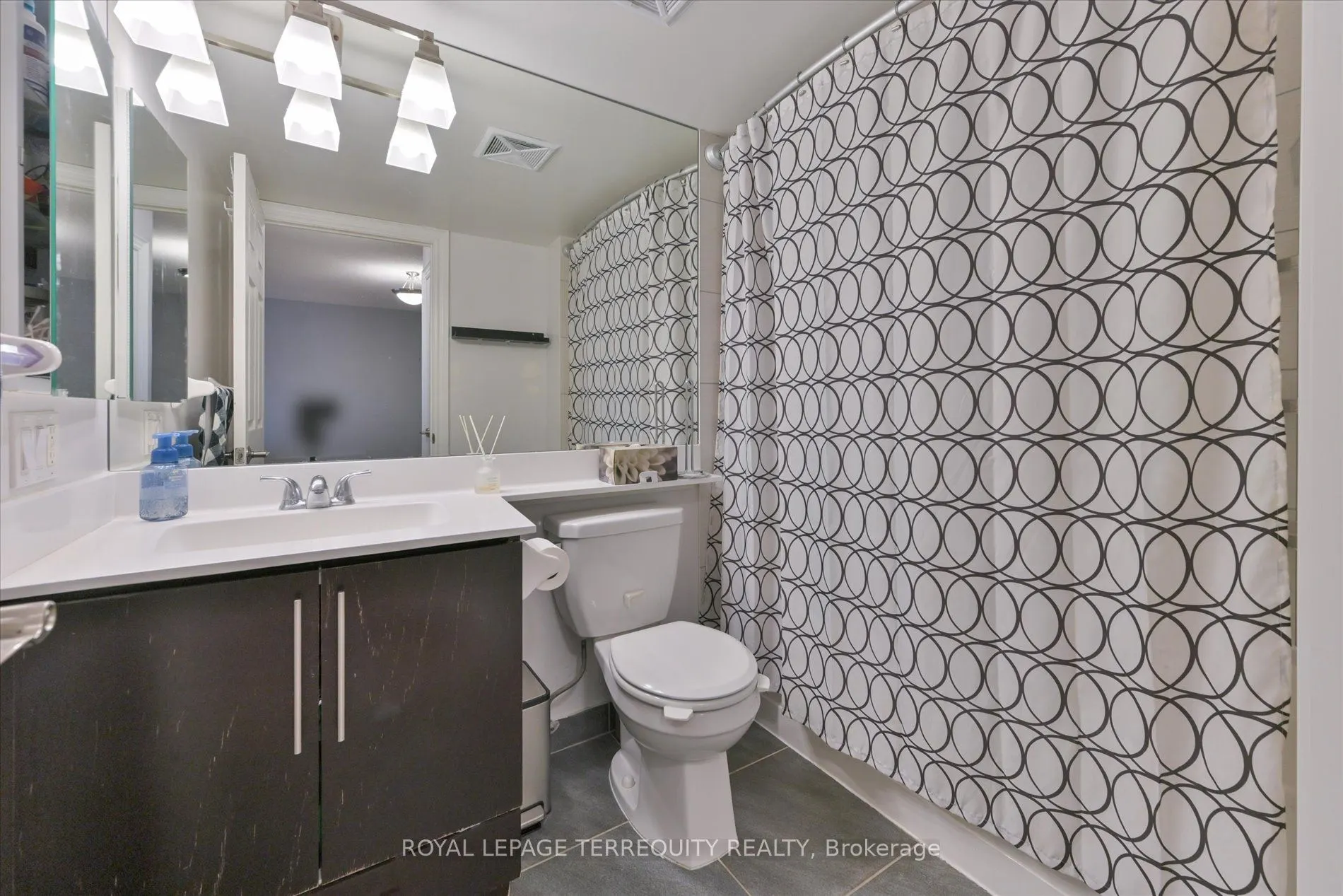 23 Cox Boulevard, #1287