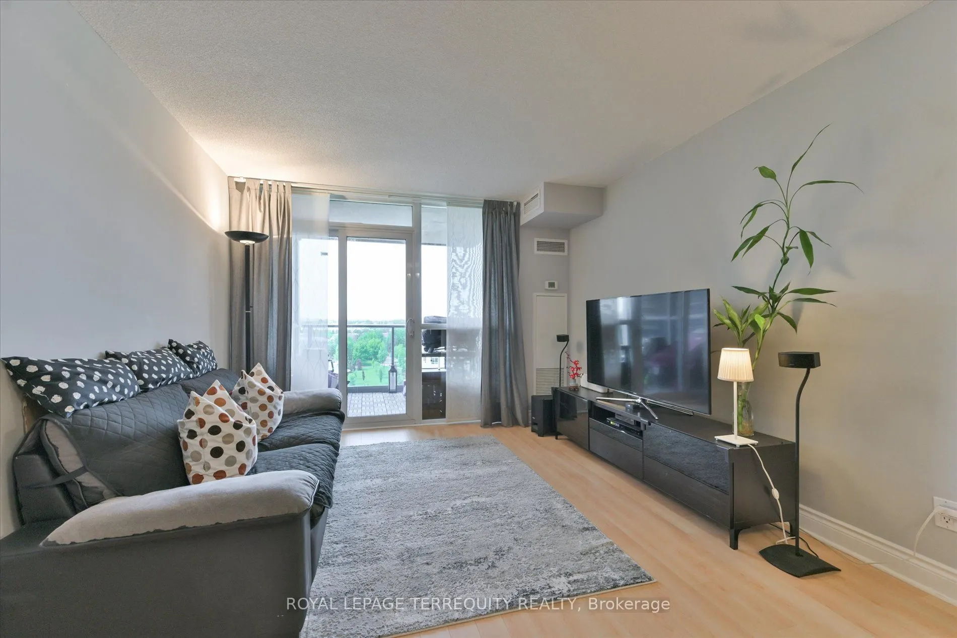 23 Cox Boulevard, #1287