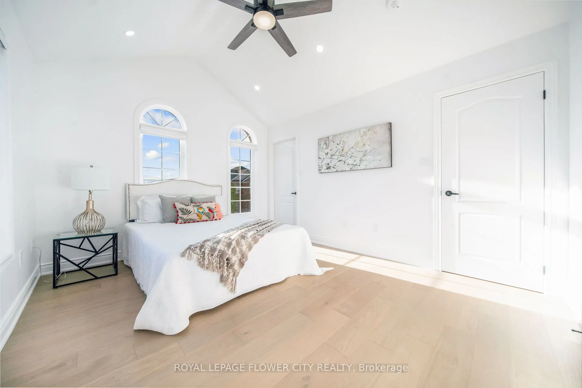 57 St Nicholas Crescent