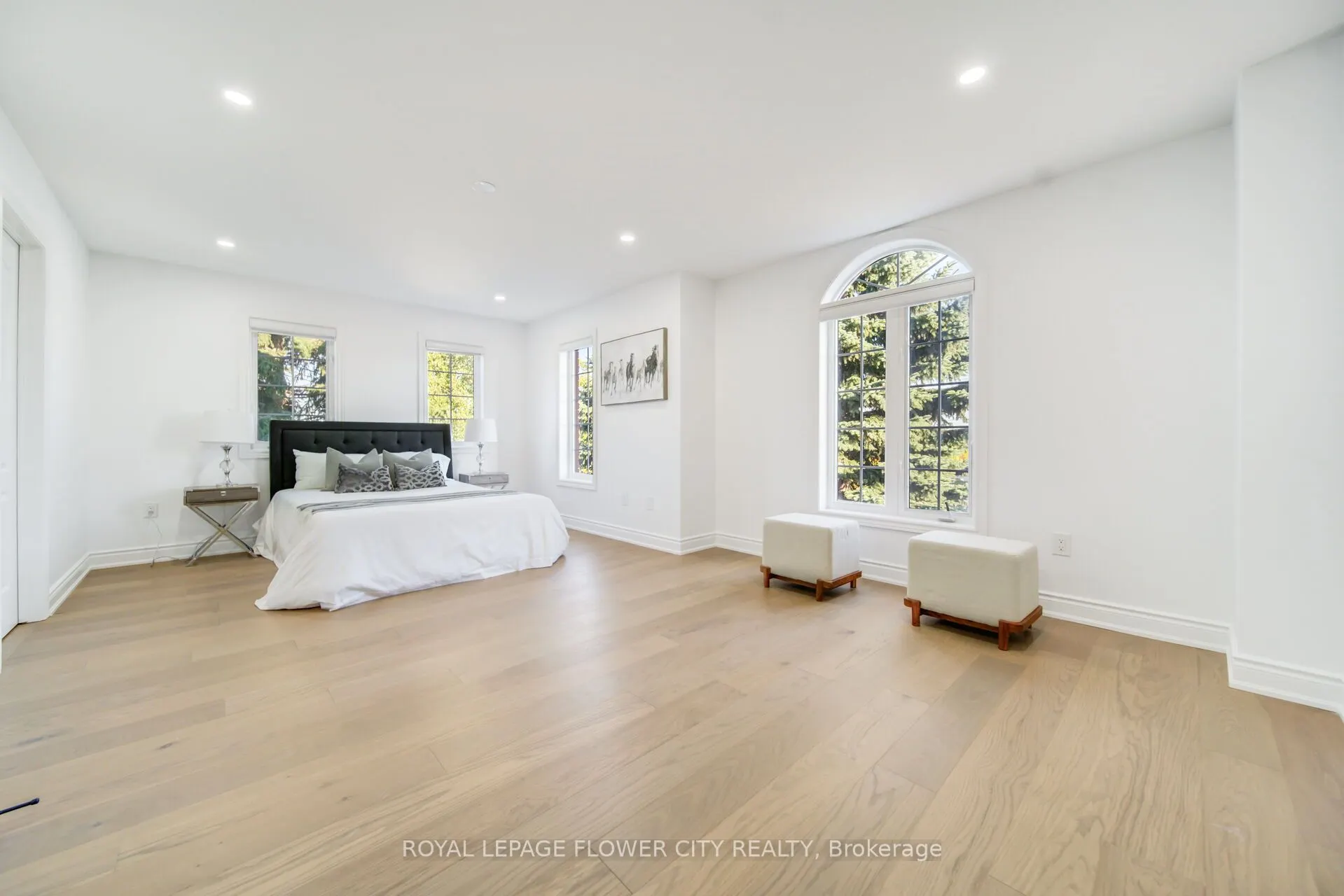 57 St Nicholas Crescent