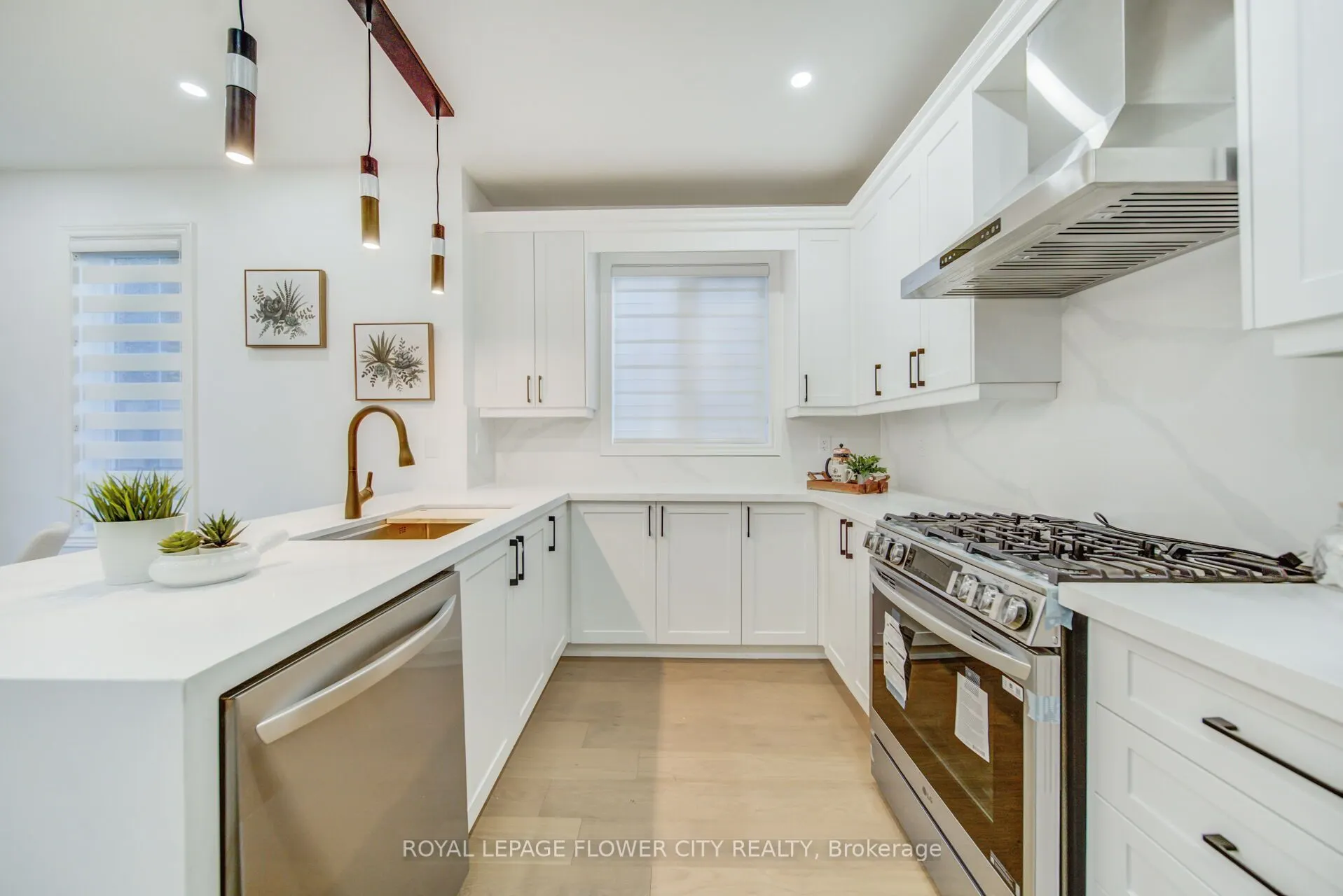57 St Nicholas Crescent
