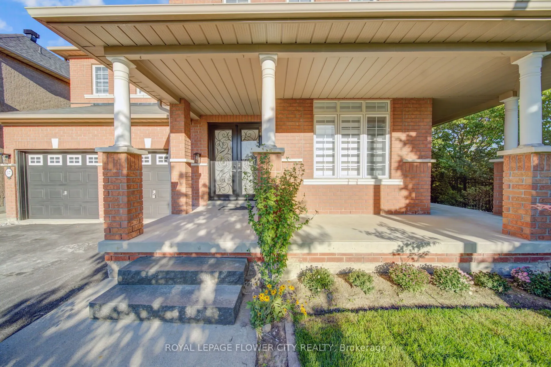 57 St Nicholas Crescent