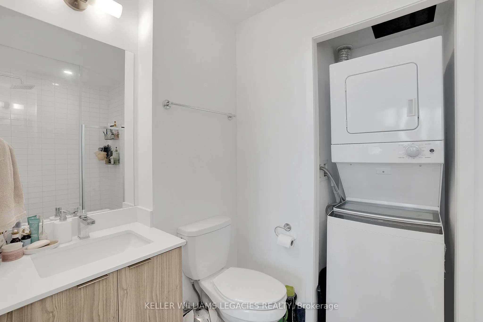 2916 Highway 7 Highway N, #2204