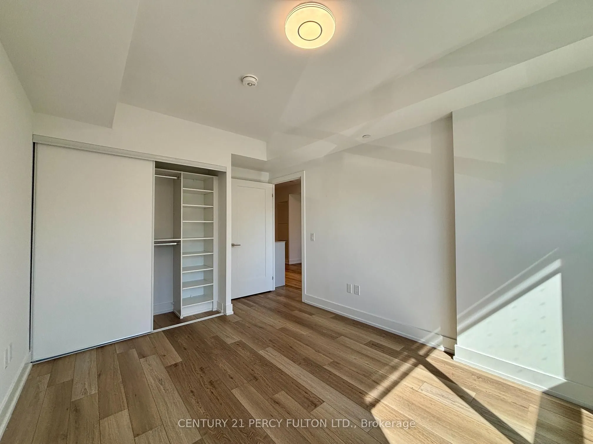 8 Cedarland Drive, #611
