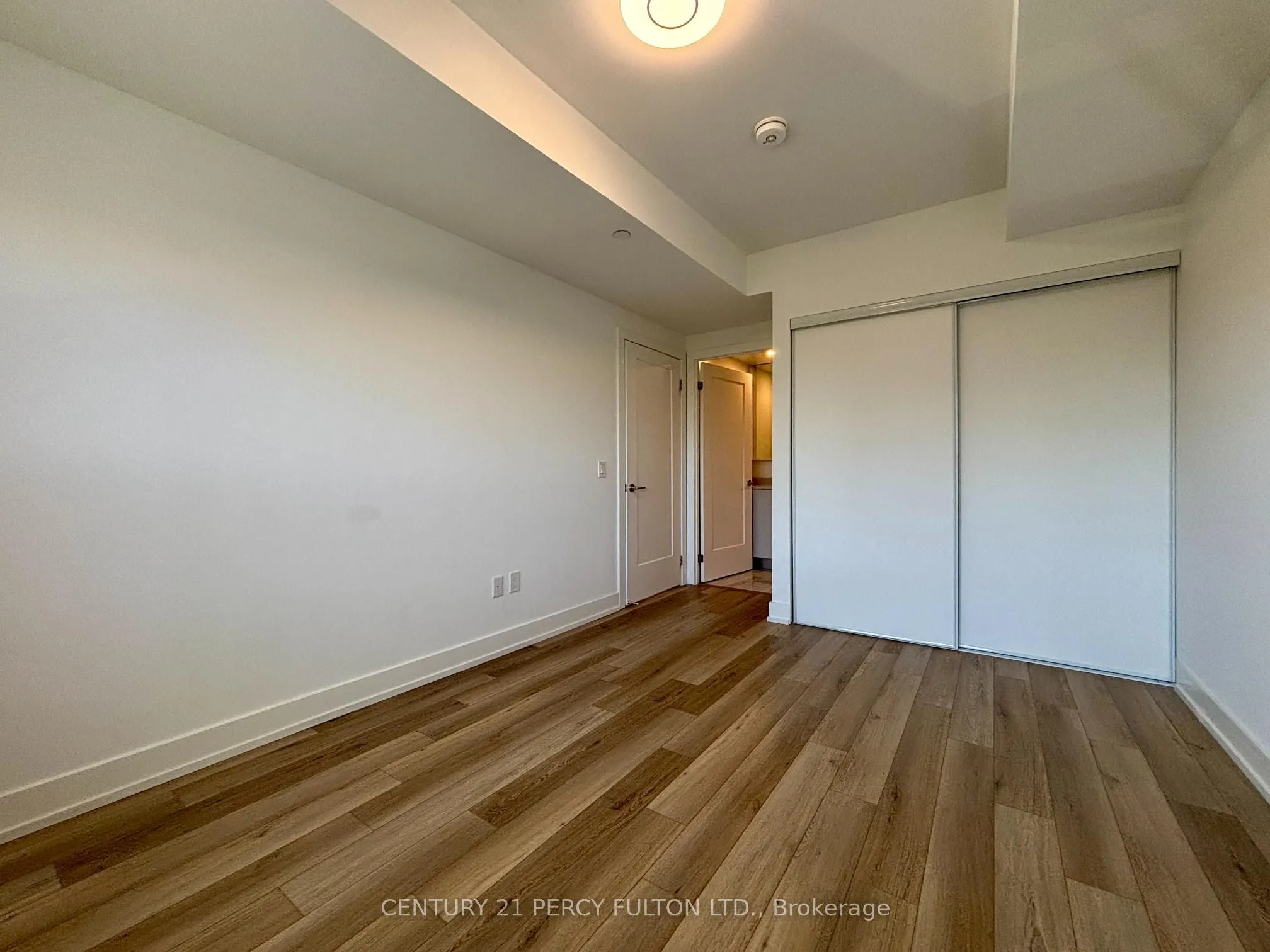 8 Cedarland Drive, #611