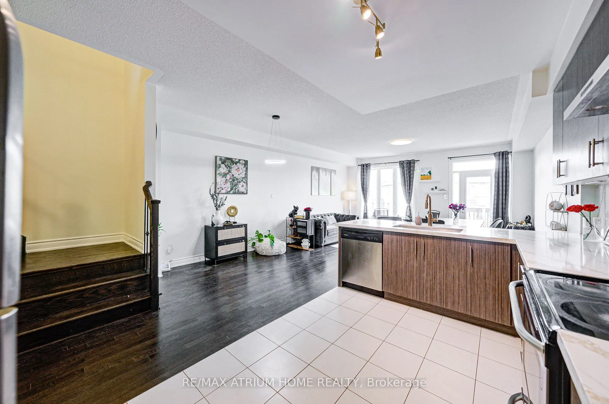 24 Briarfield Avenue