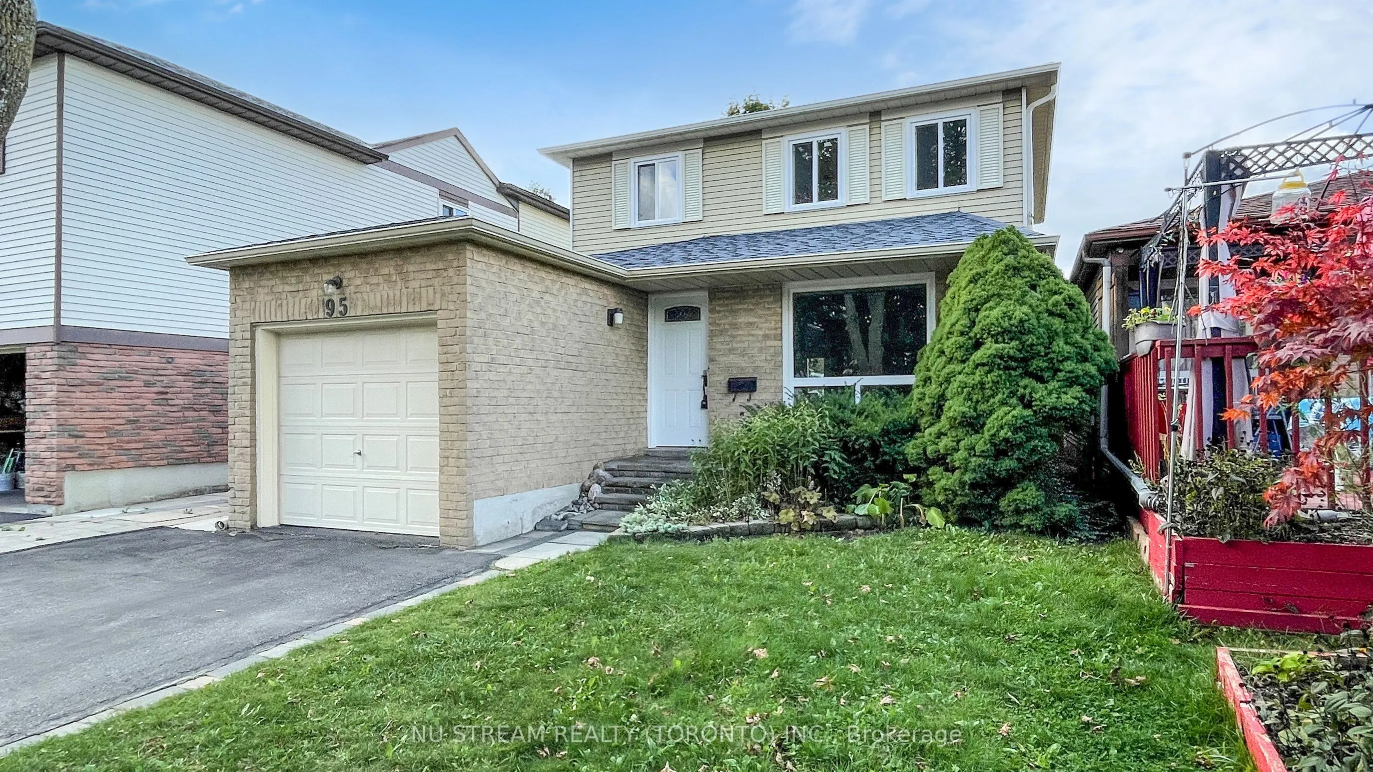 95 Madsen Crescent