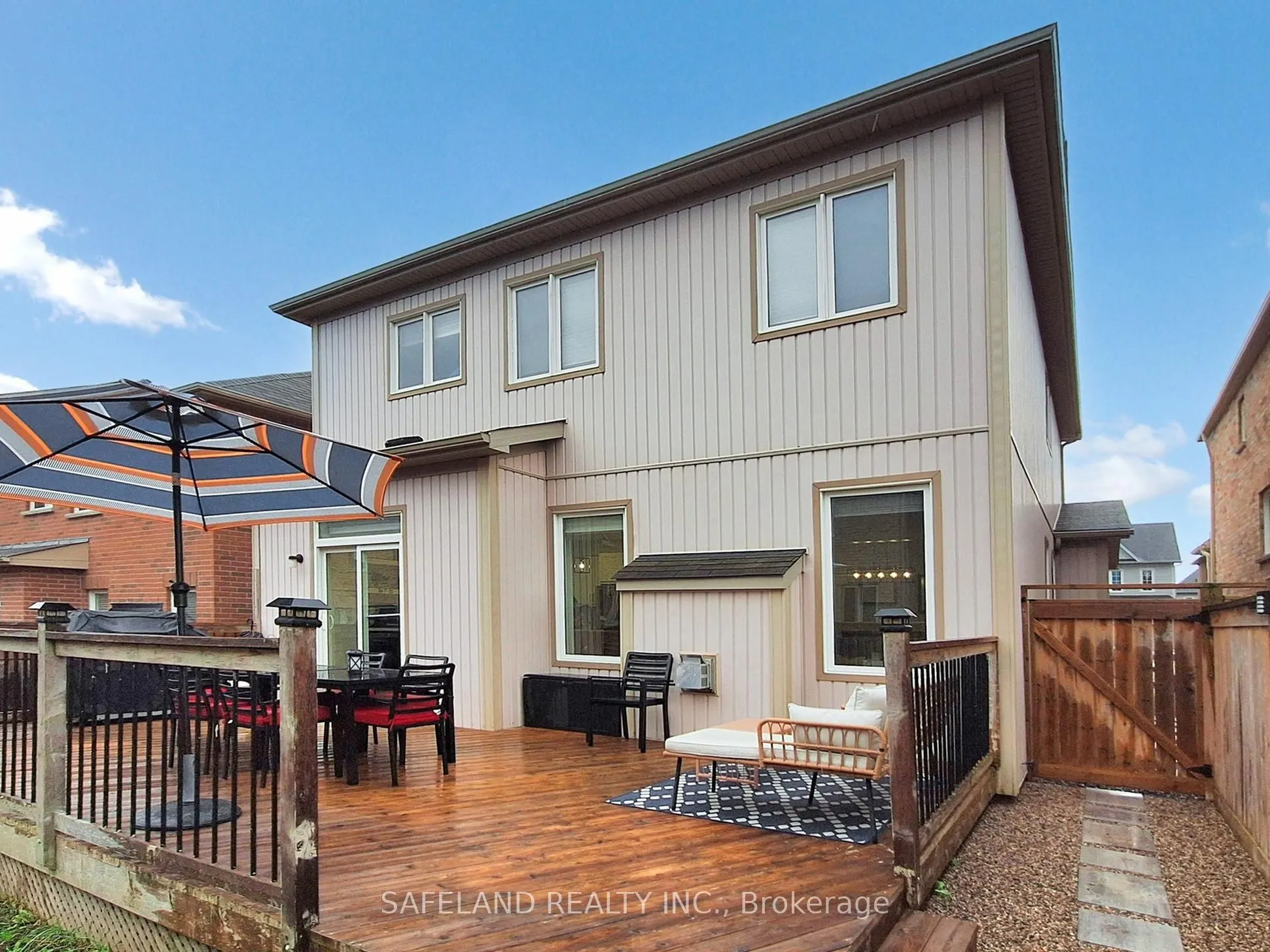 14 Grey Wing Avenue