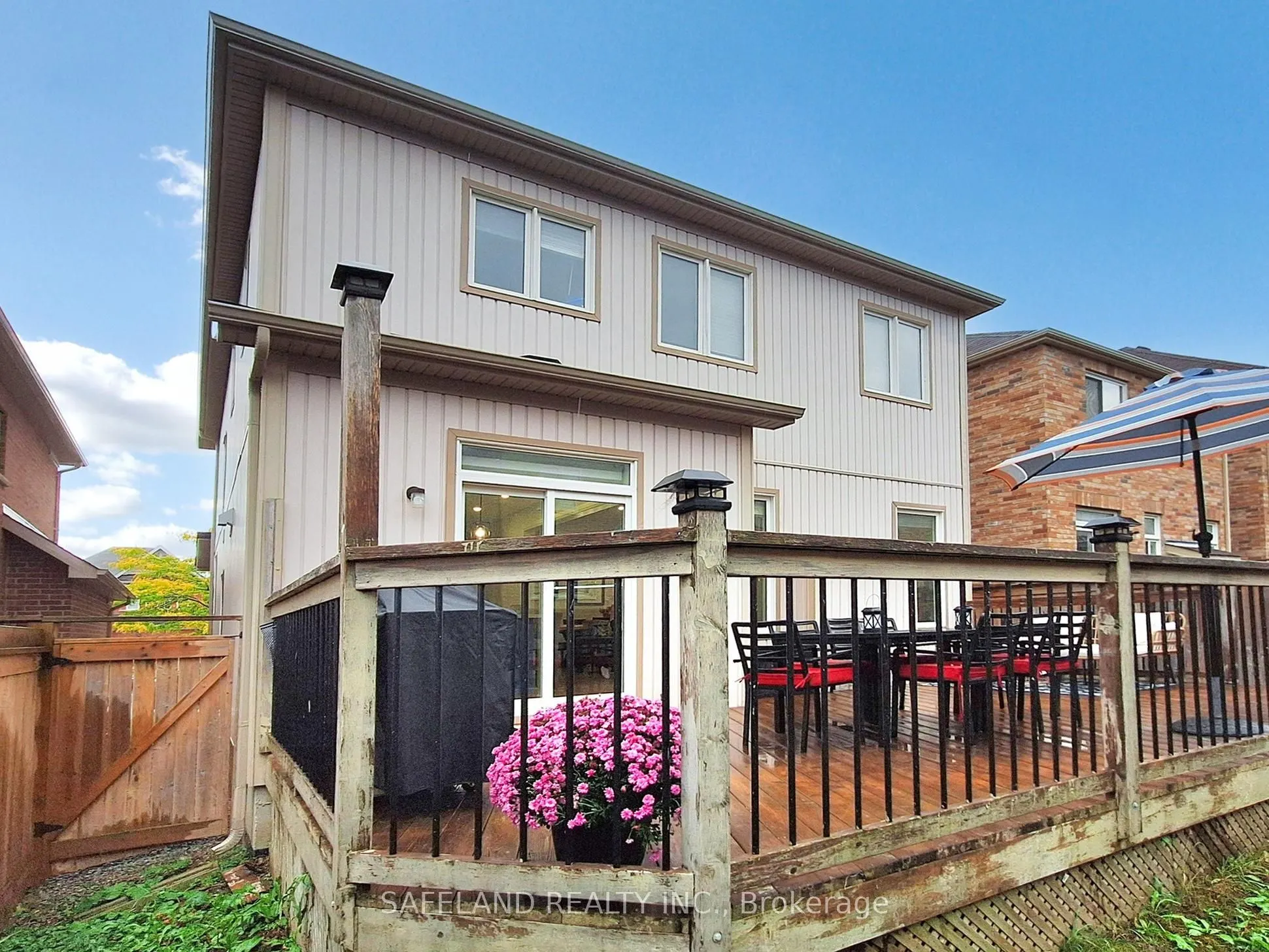 14 Grey Wing Avenue