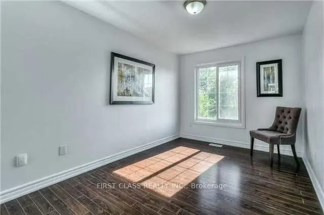 9 Upton Crescent, #Upper