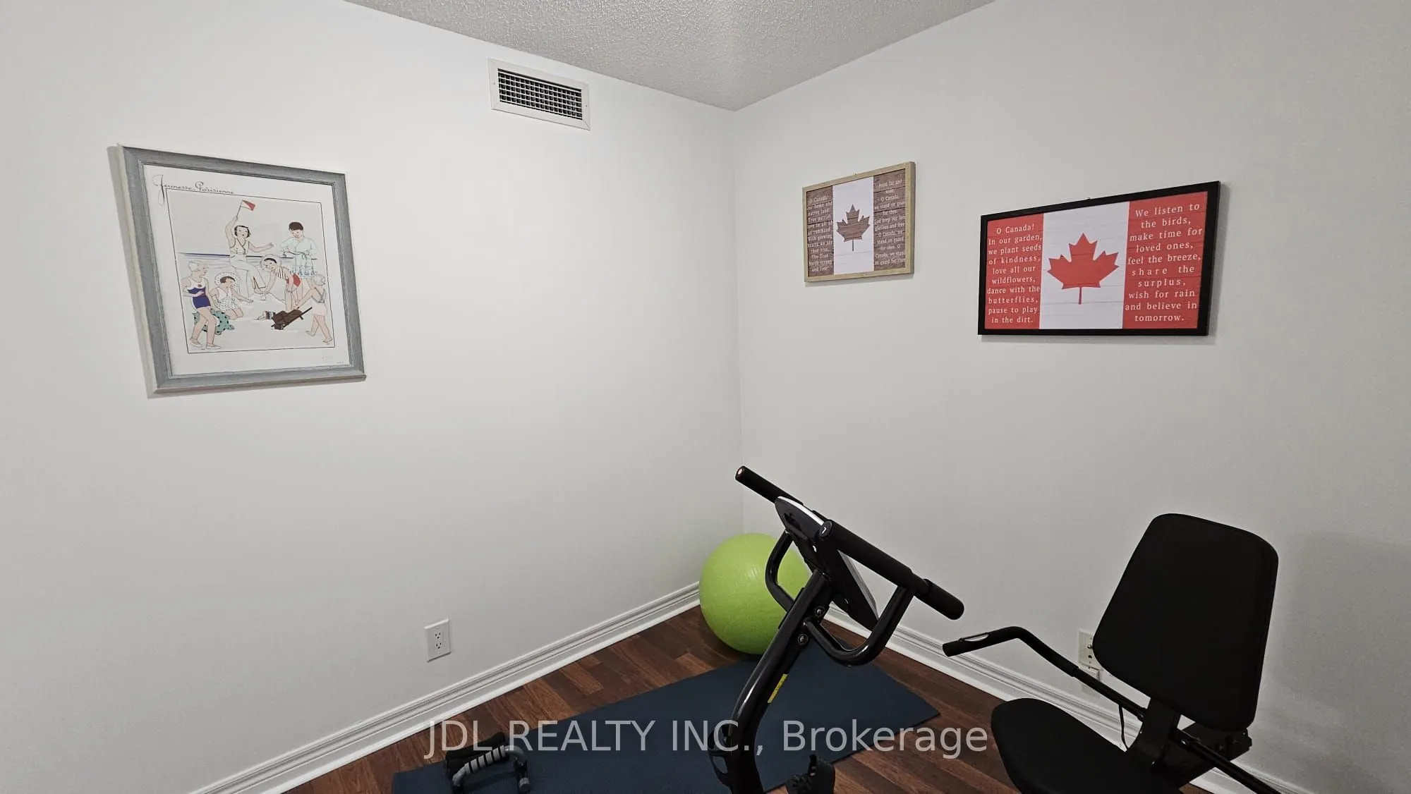 33 Cox Boulevard, #718