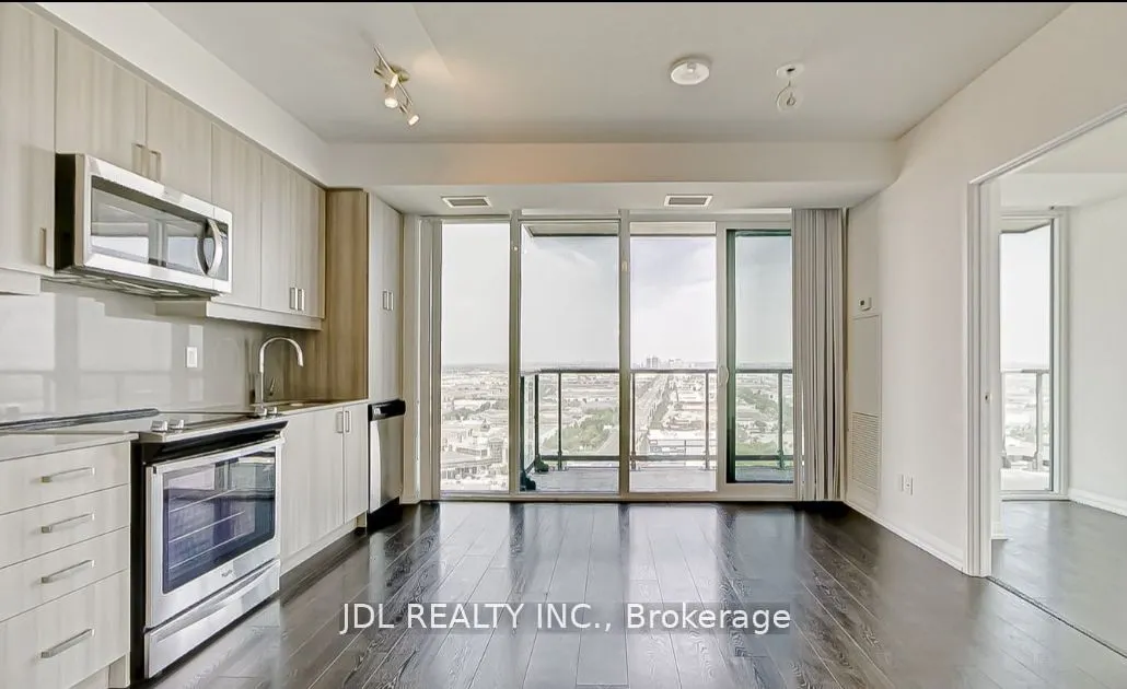 7895 Jane Street, #2515