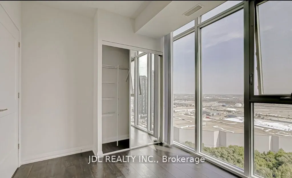 7895 Jane Street, #2515