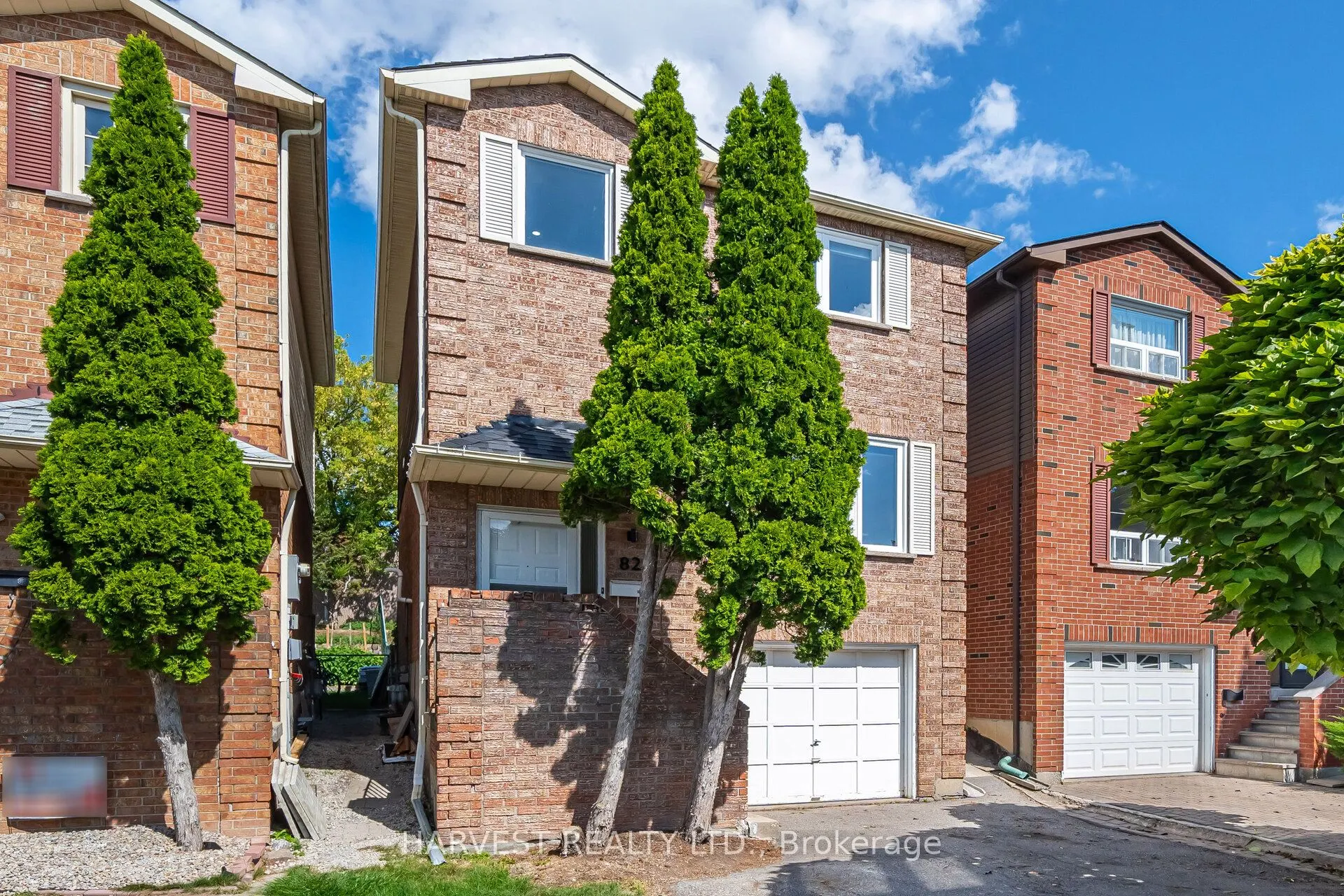 82 Swinton Crescent