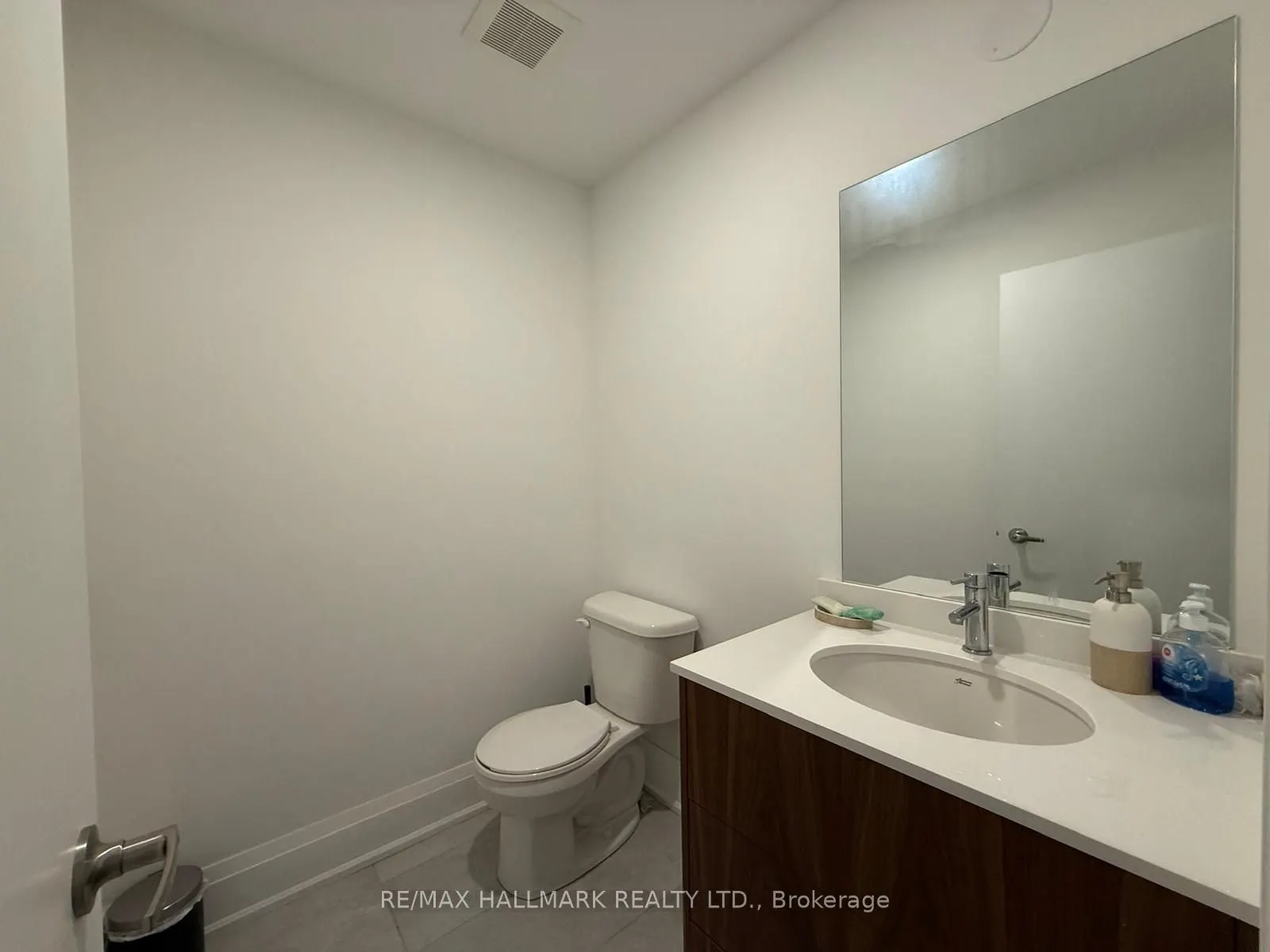 14 Persica Street, #Basement