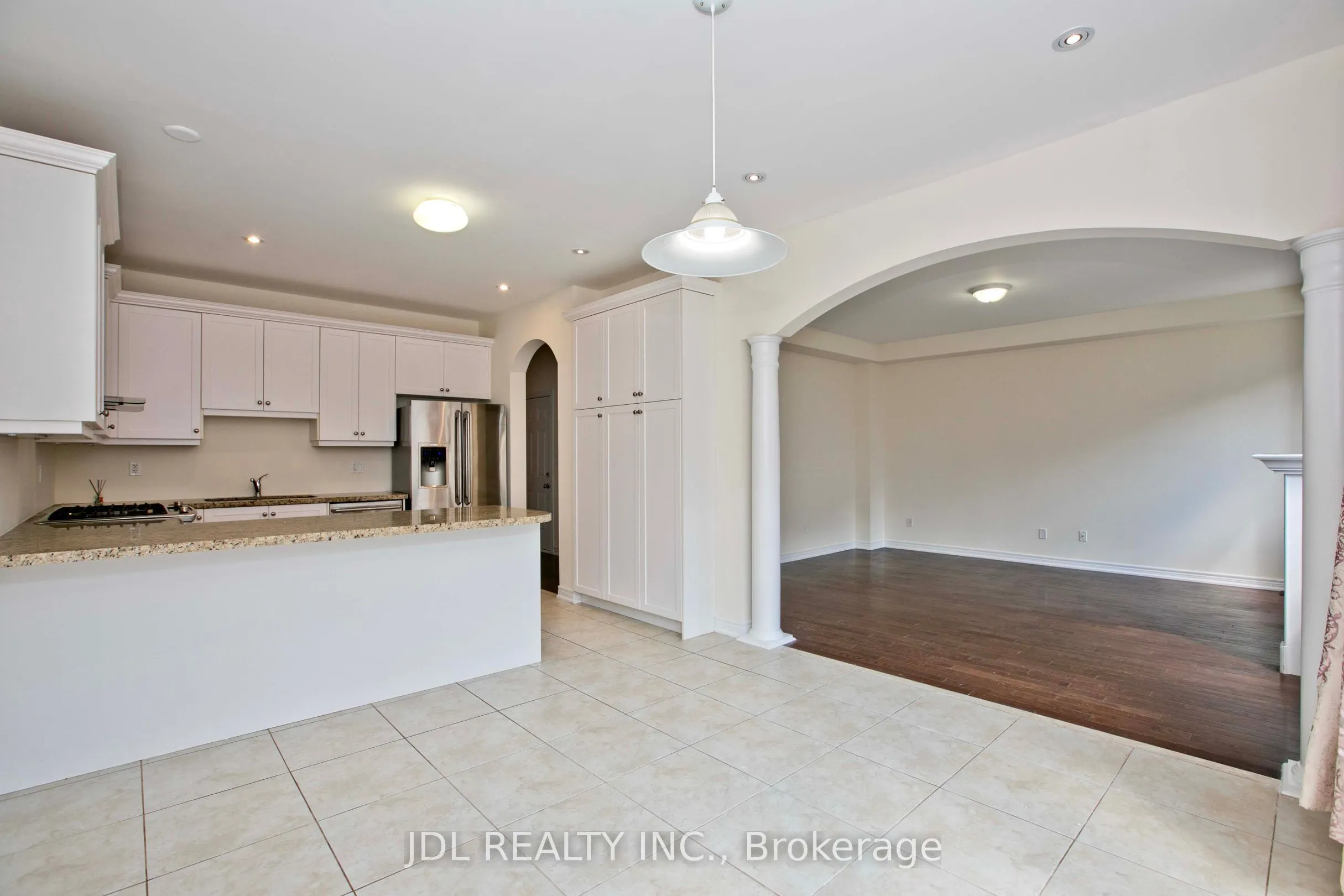 21 Wozniak Crescent