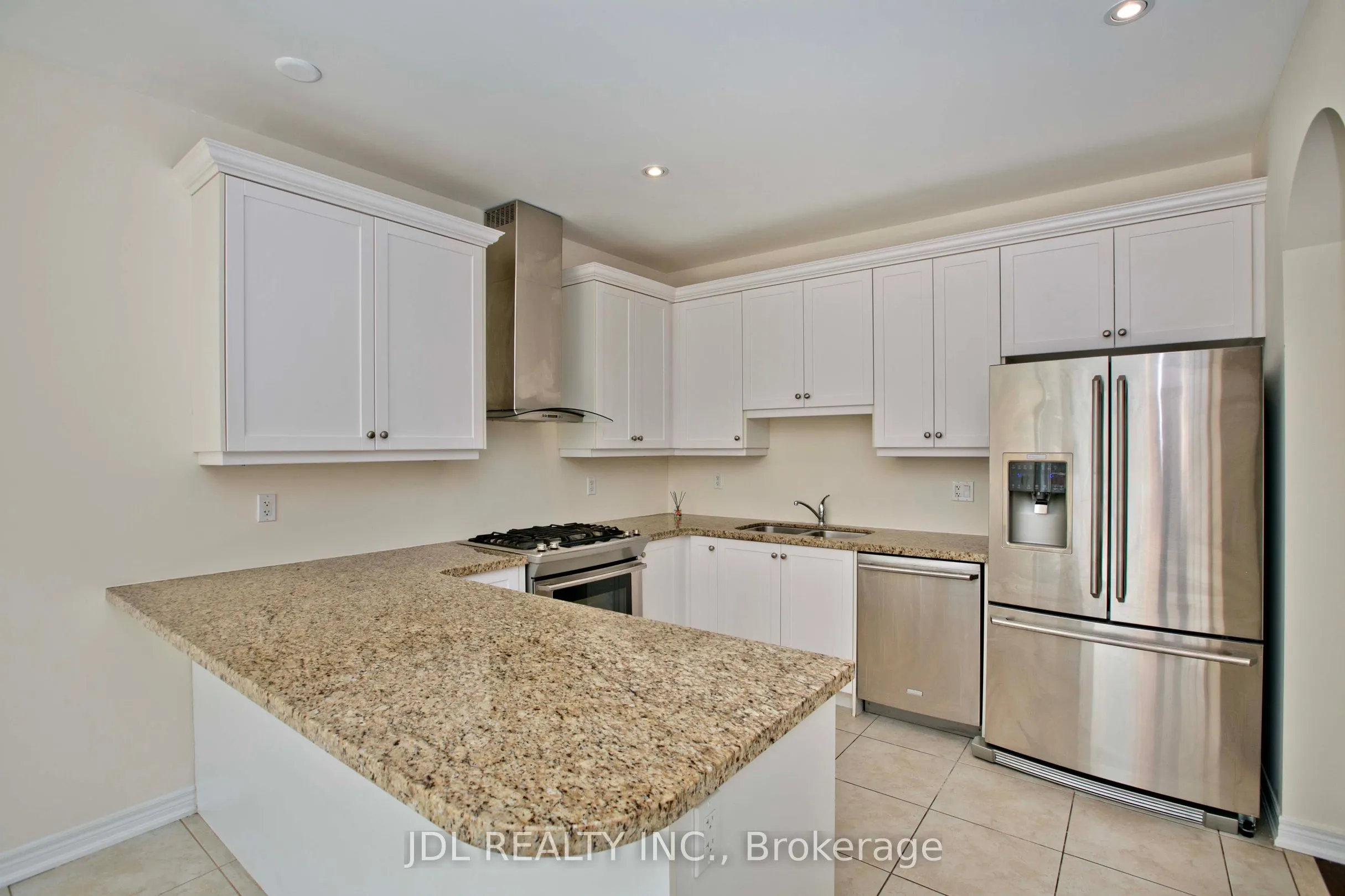 21 Wozniak Crescent