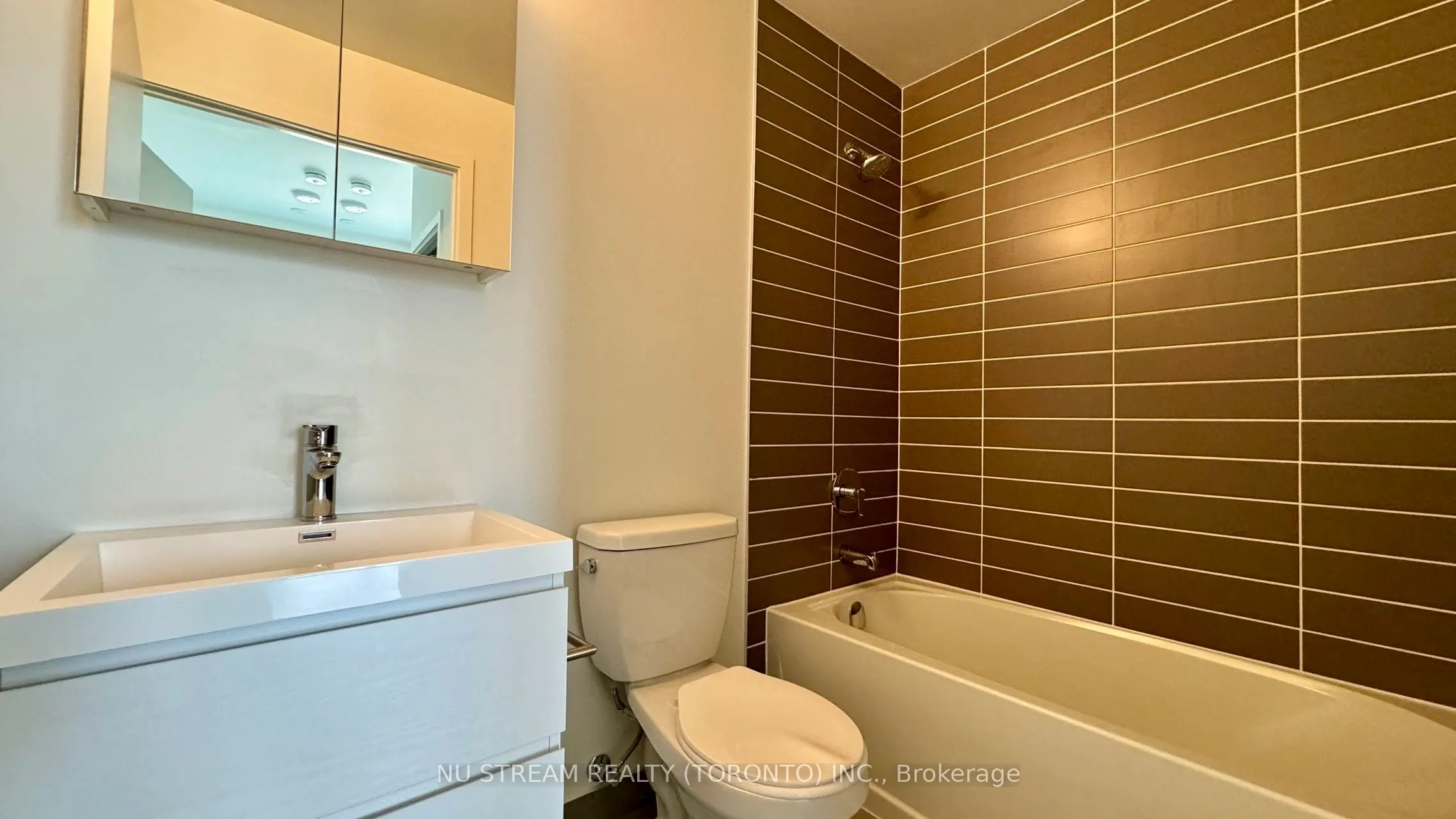 292 Verdale Crossing, #B611