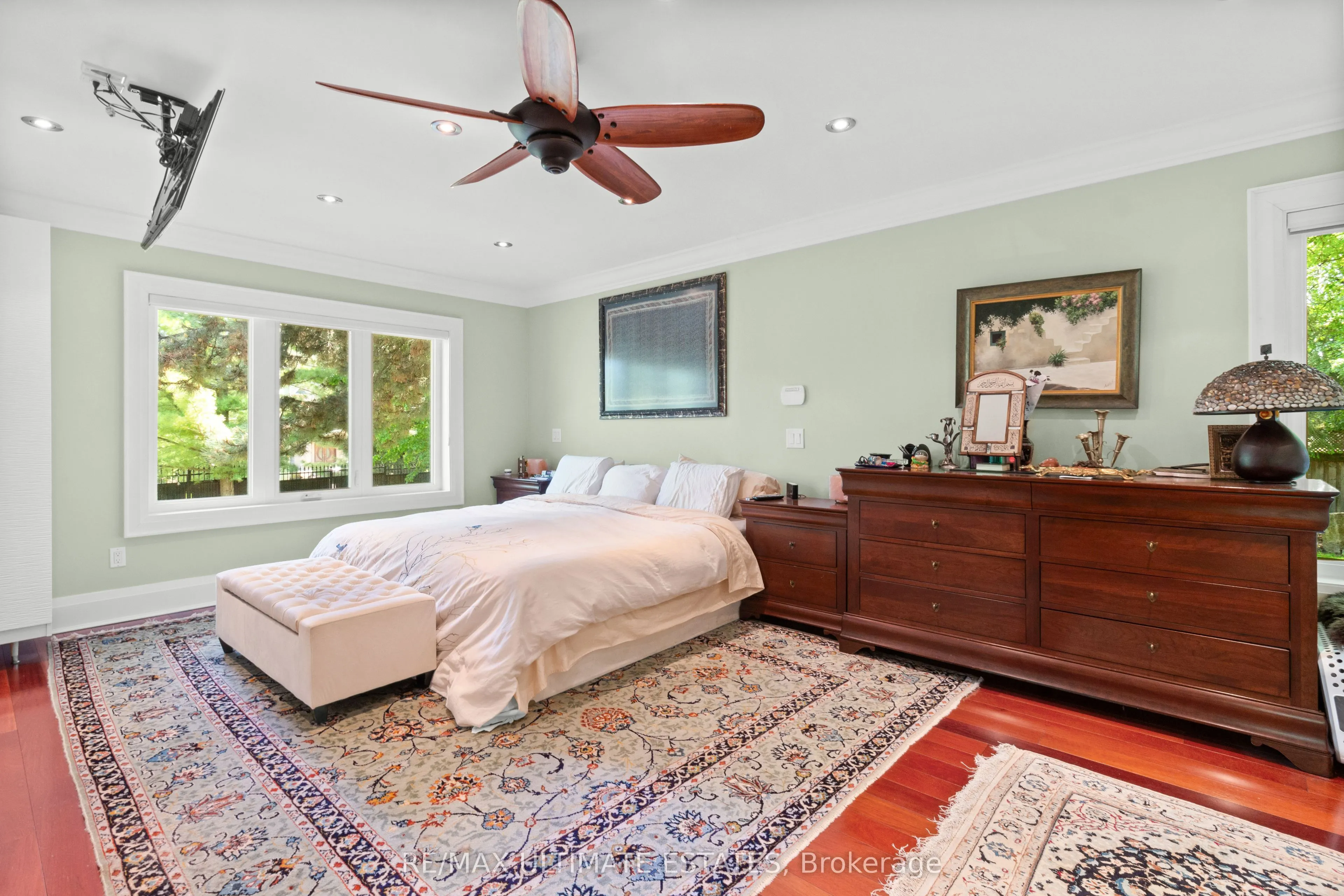 41 Thornridge Drive