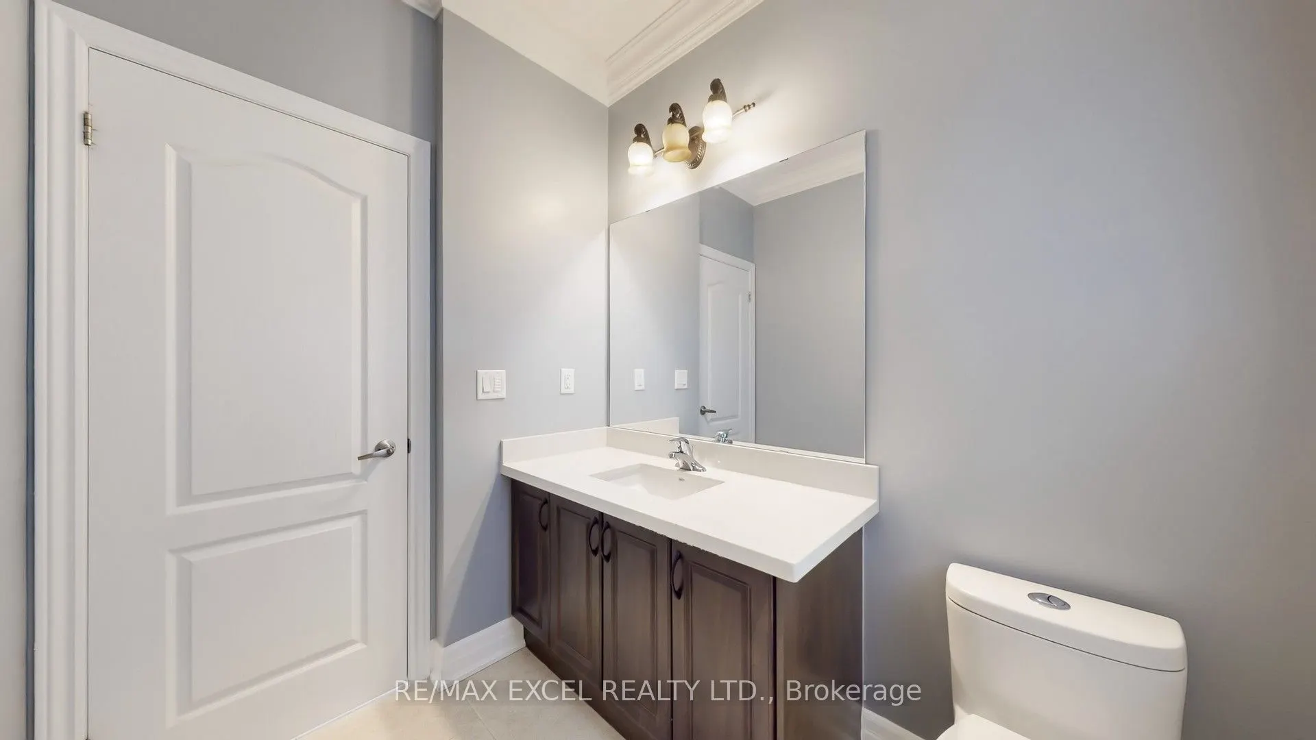 103 Living Cres Crescent