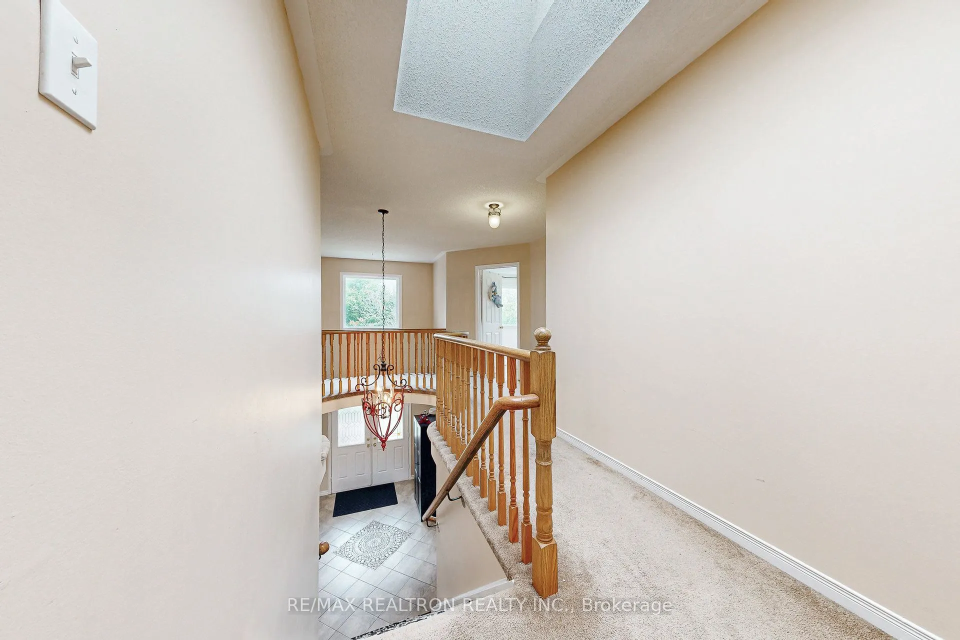 98 Charing Crescent