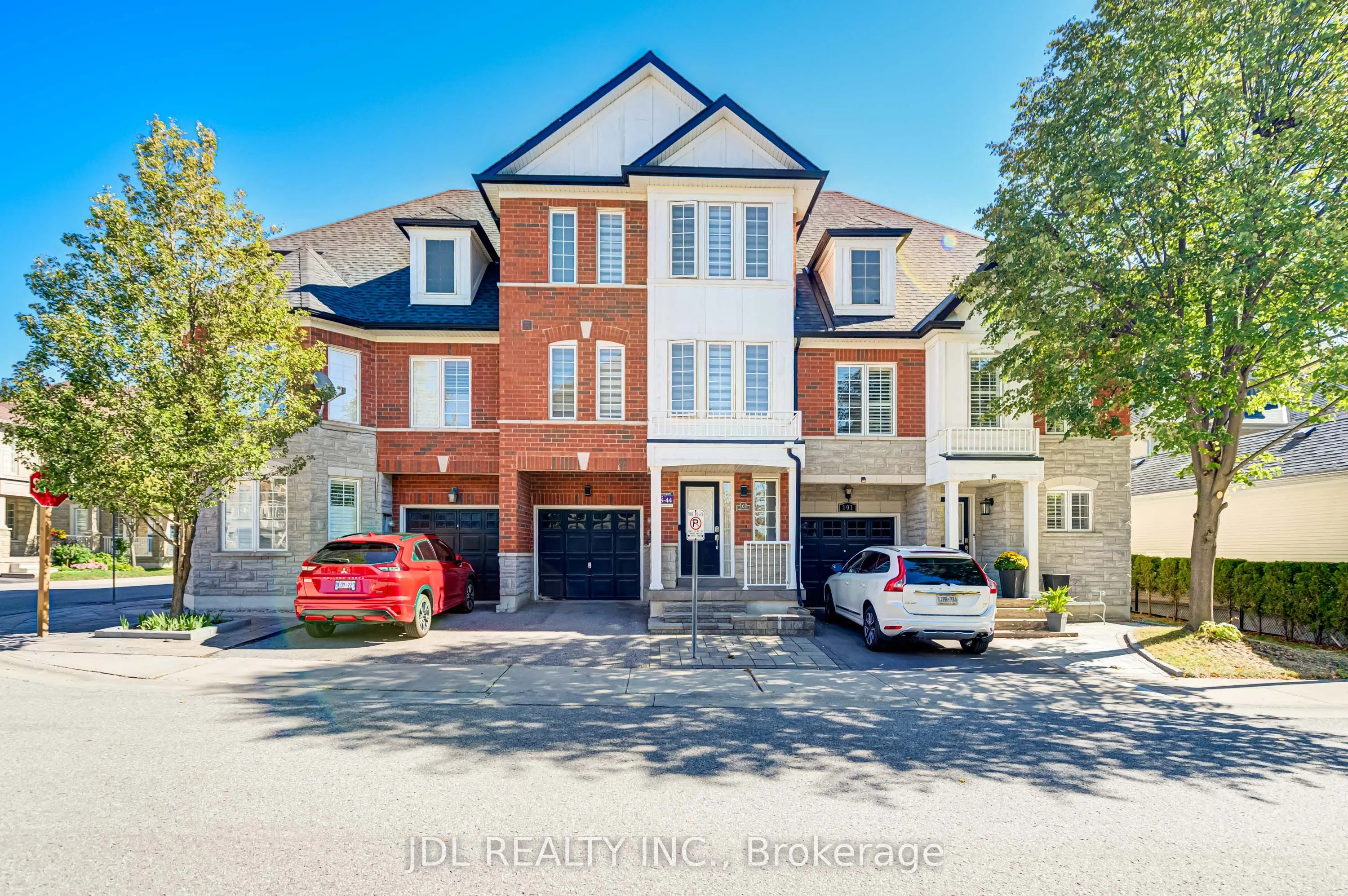 103 Thoroughbred Way