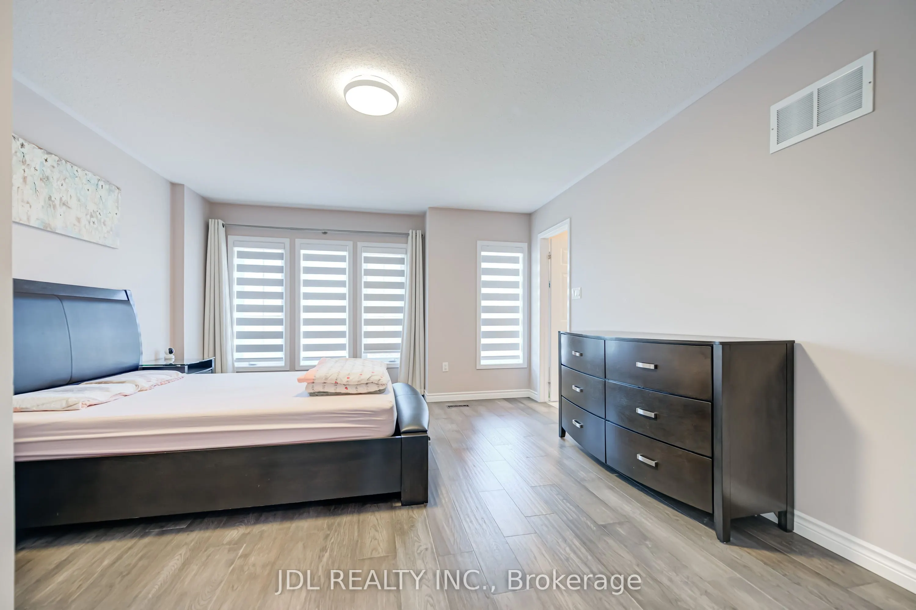 103 Thoroughbred Way