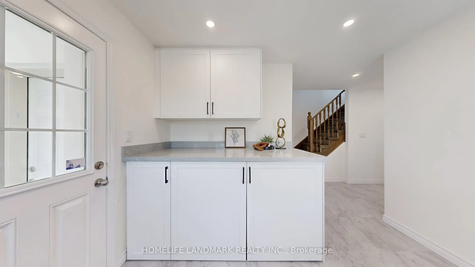 1 Garden Trail Road