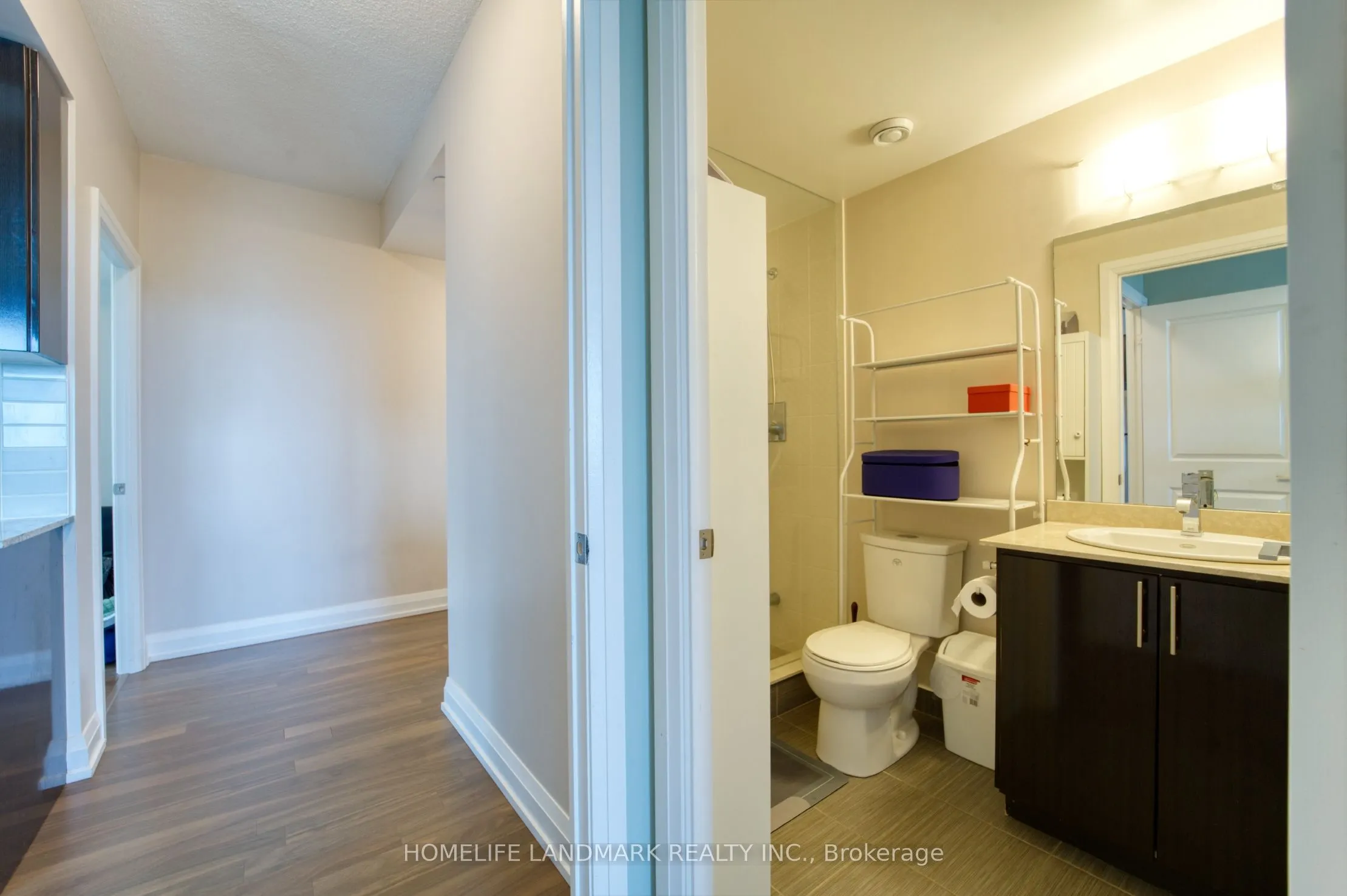 7171 Yonge Street, #1201