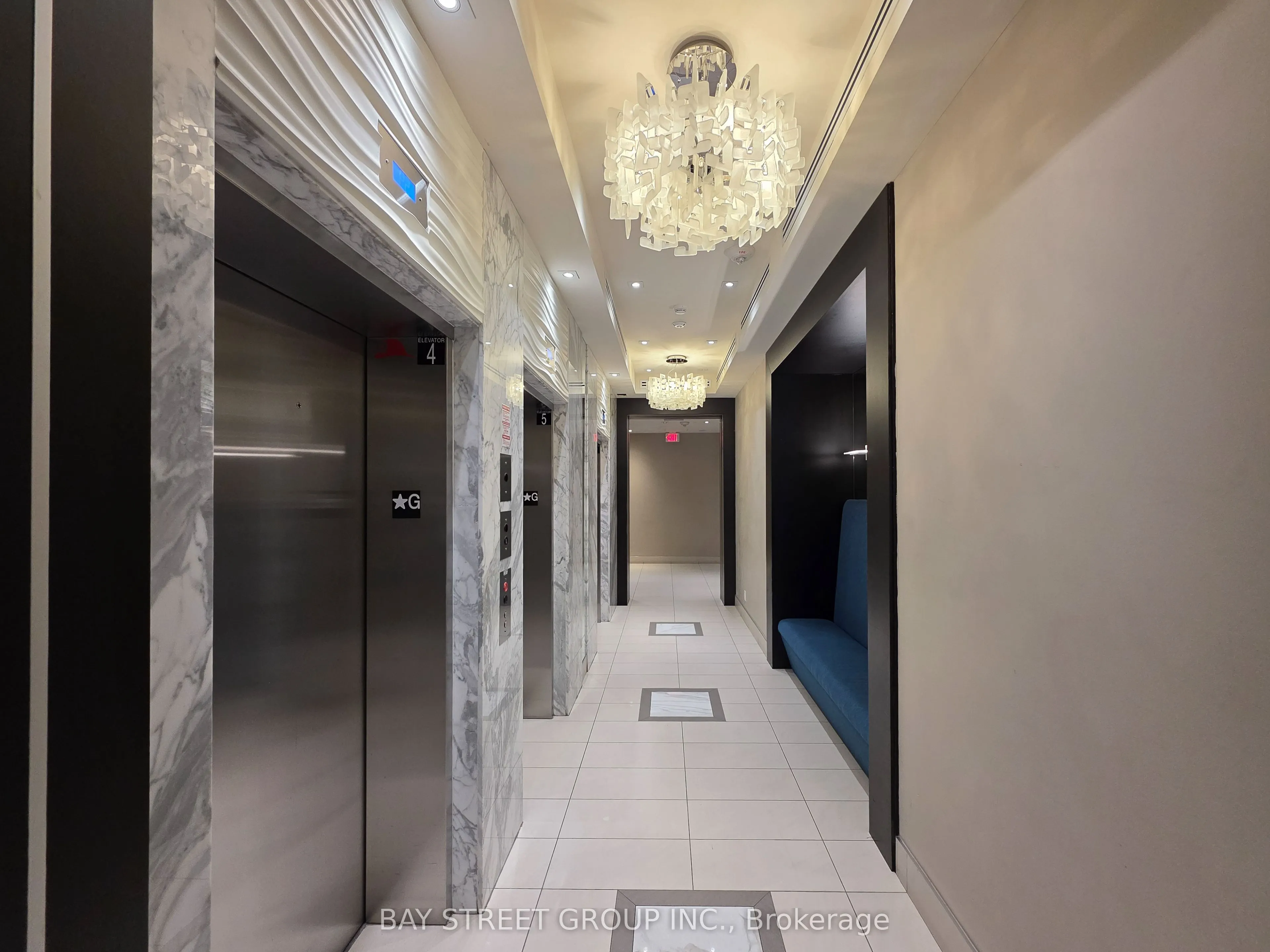 9608 Yonge Street, #705B
