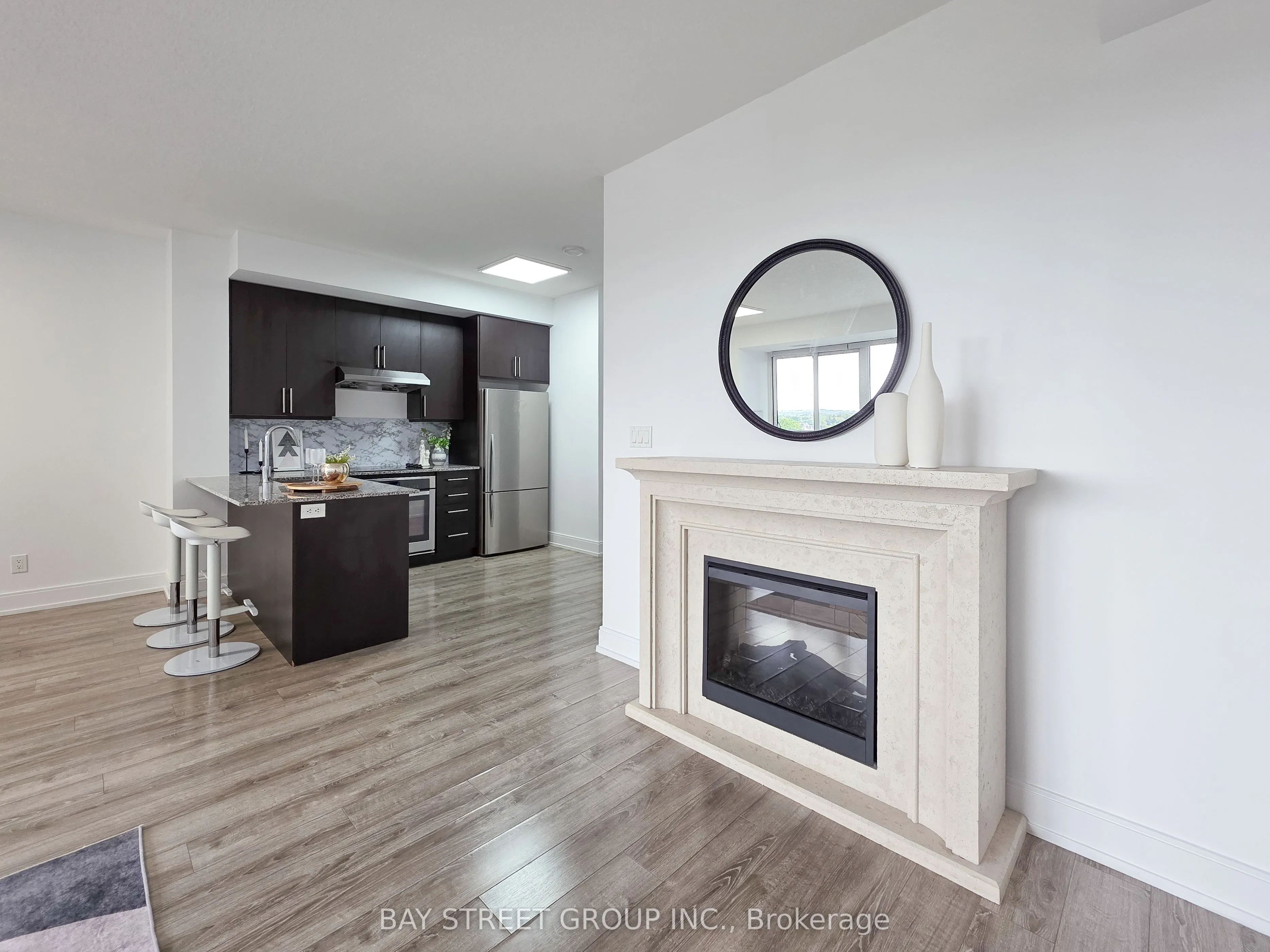 9608 Yonge Street, #705B
