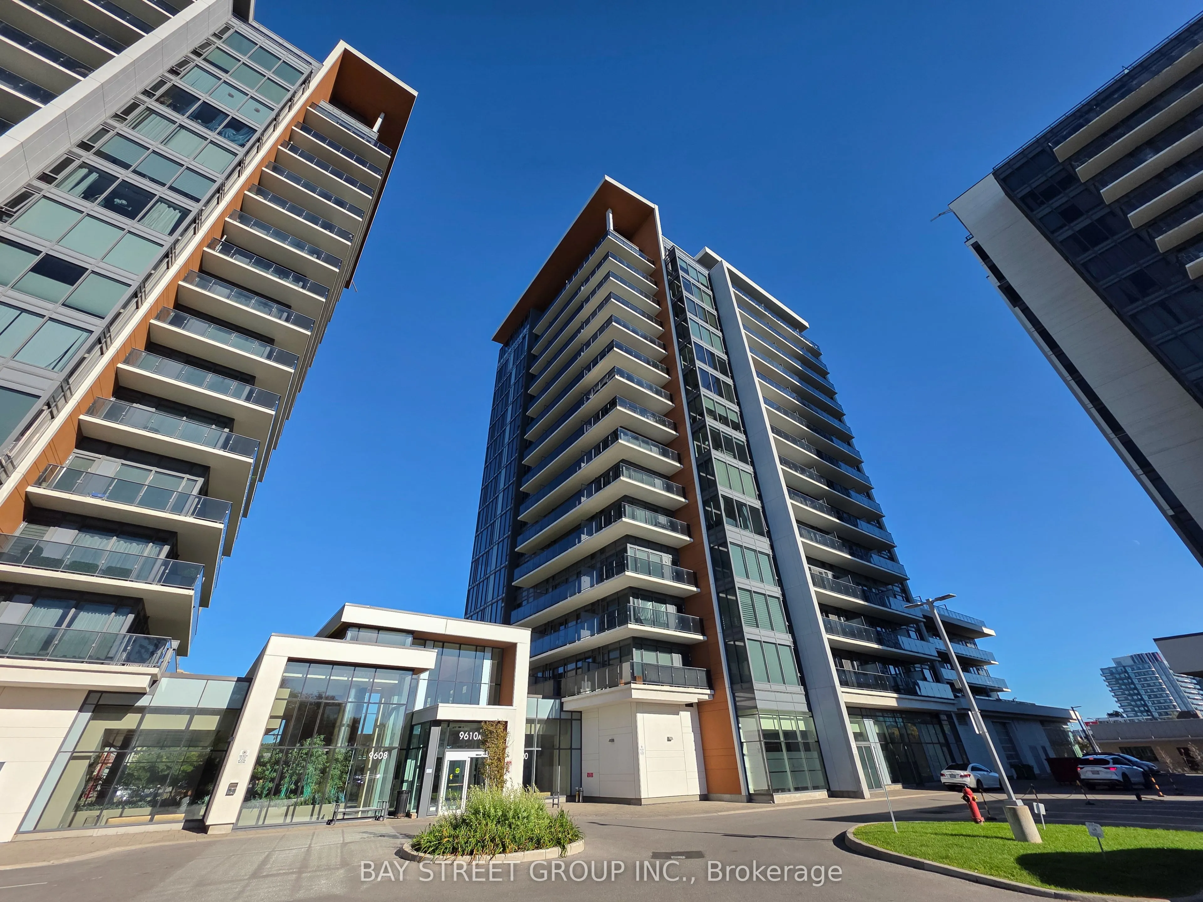 9608 Yonge Street, #705B