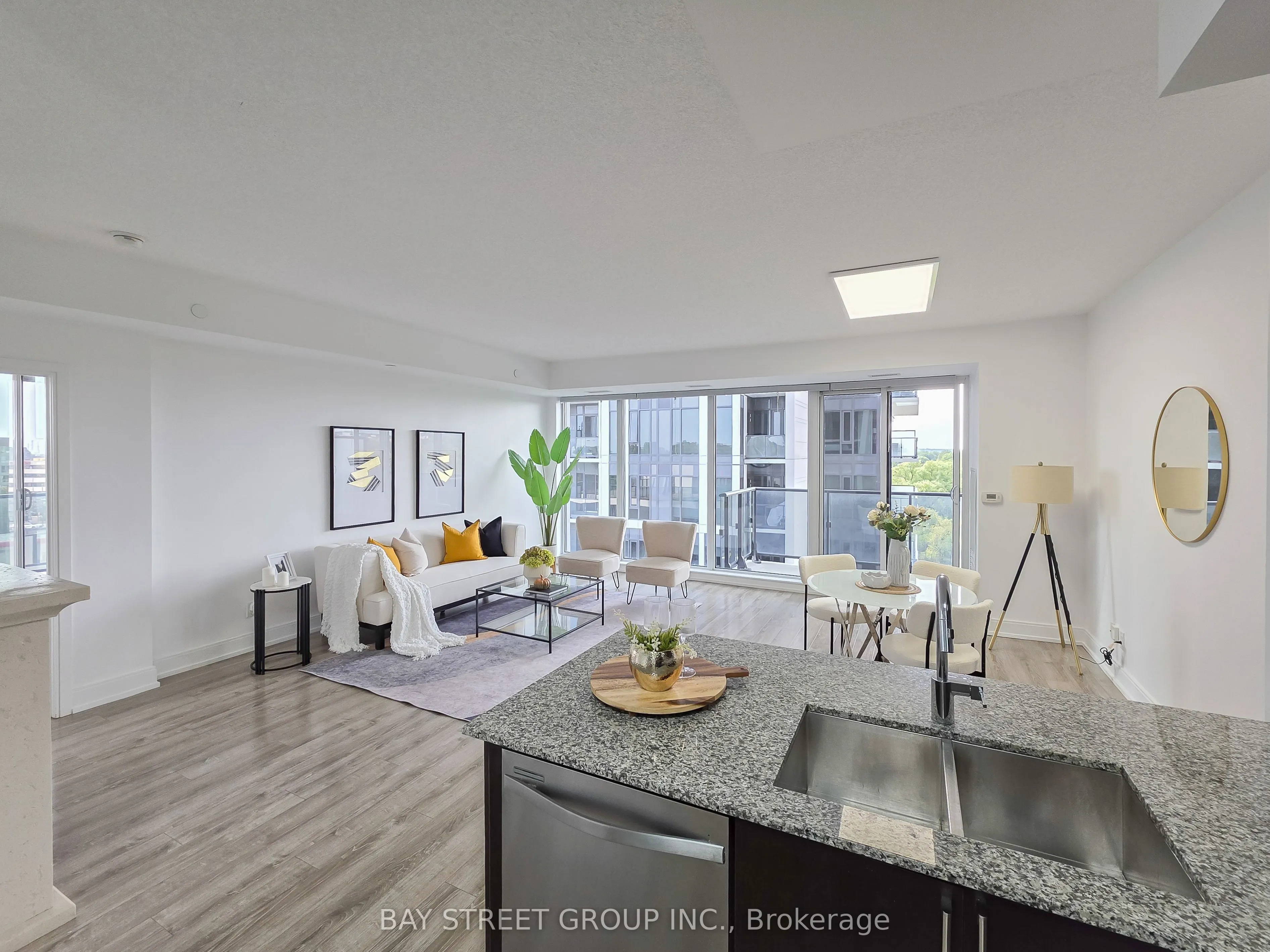9608 Yonge Street, #705B