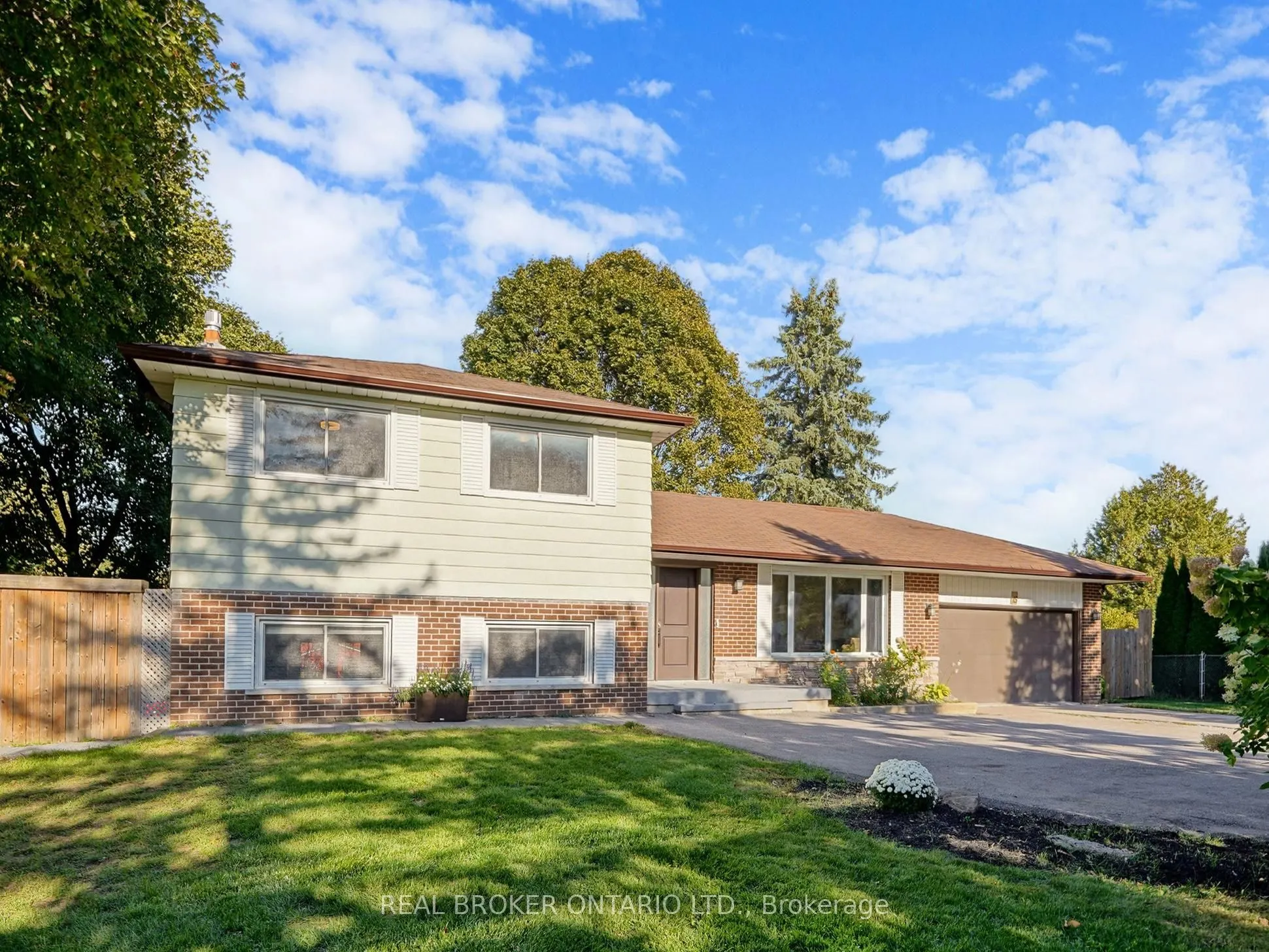 15 Jasmine Crescent